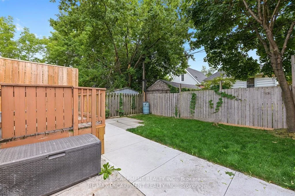 Photo 25 of Unit Upper, 54 Craigmiller Avenue, Hamilton, Crown Point — HOMEH