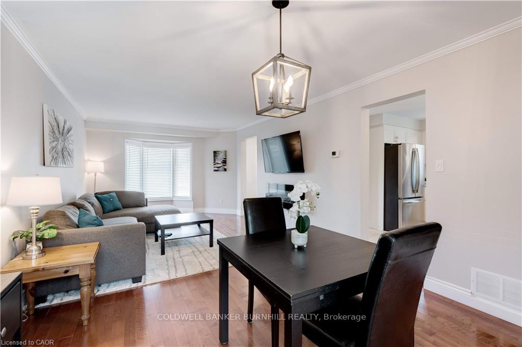 Photo 11 of 2181 Cleaver Avenue, Burlington, Headon — HOMEH