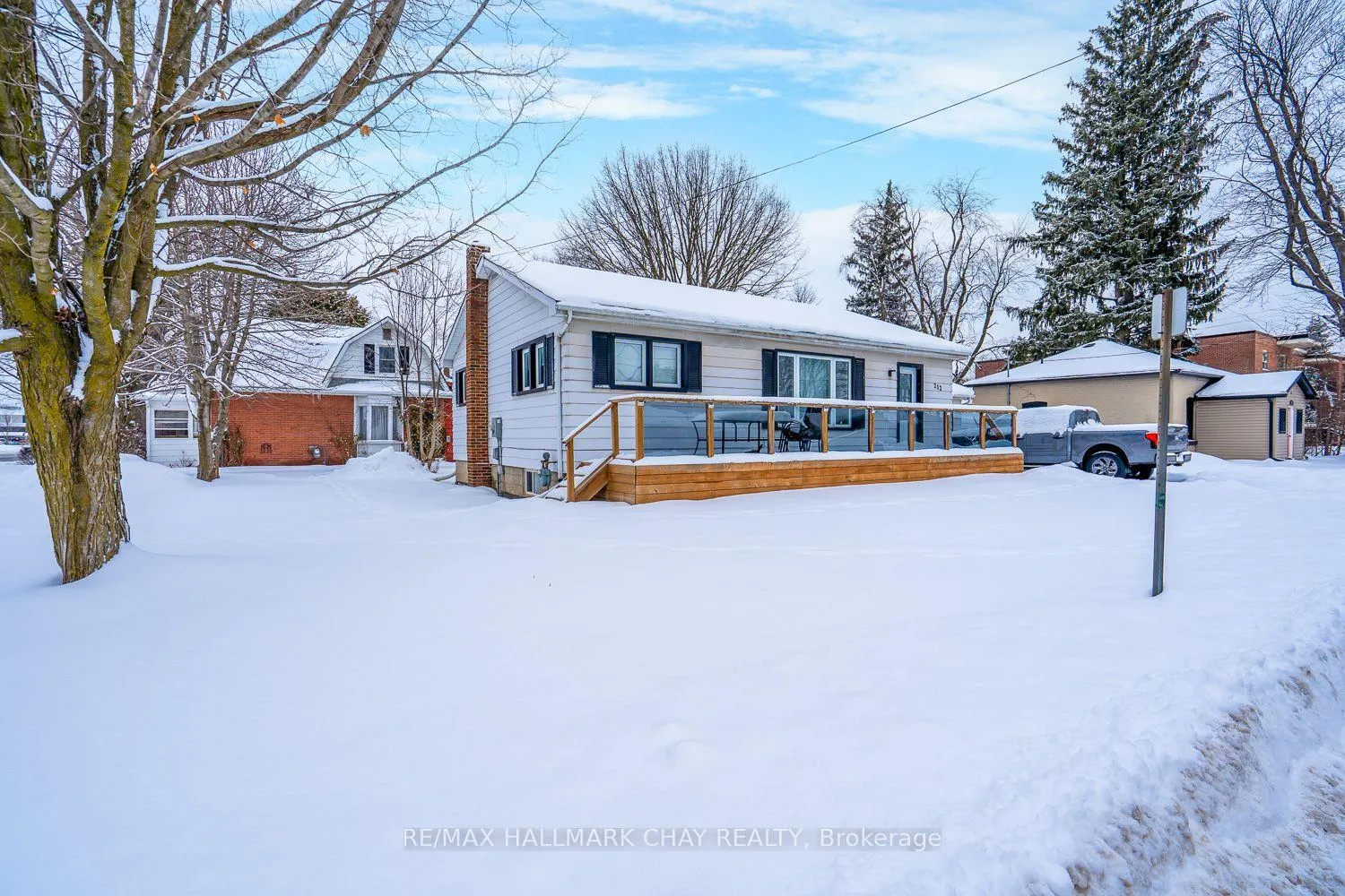 Photo 1 of 212 Albert Street W, New Tecumseth, Alliston — HOMEH