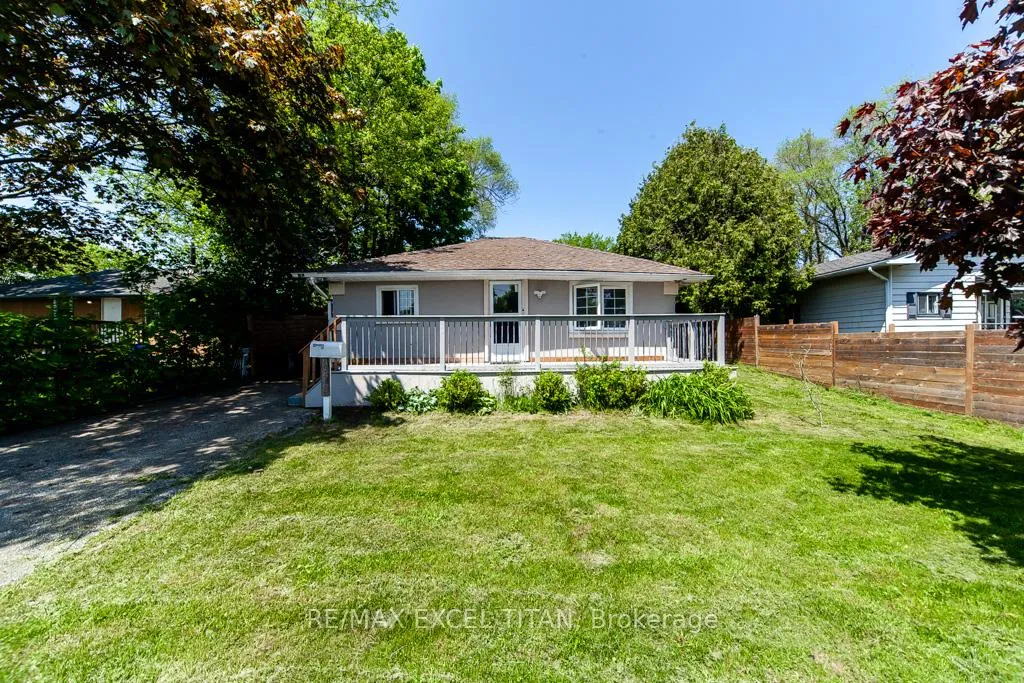 Front of 278 Pasadena Drive
