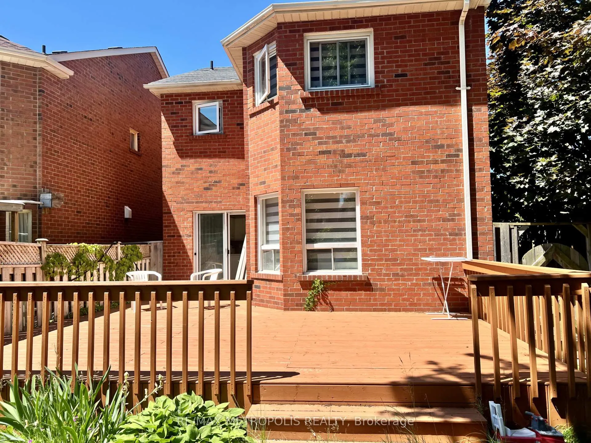 Photo 21 of 2 Sable Crescent, Whitby, Rolling Acres — HOMEH