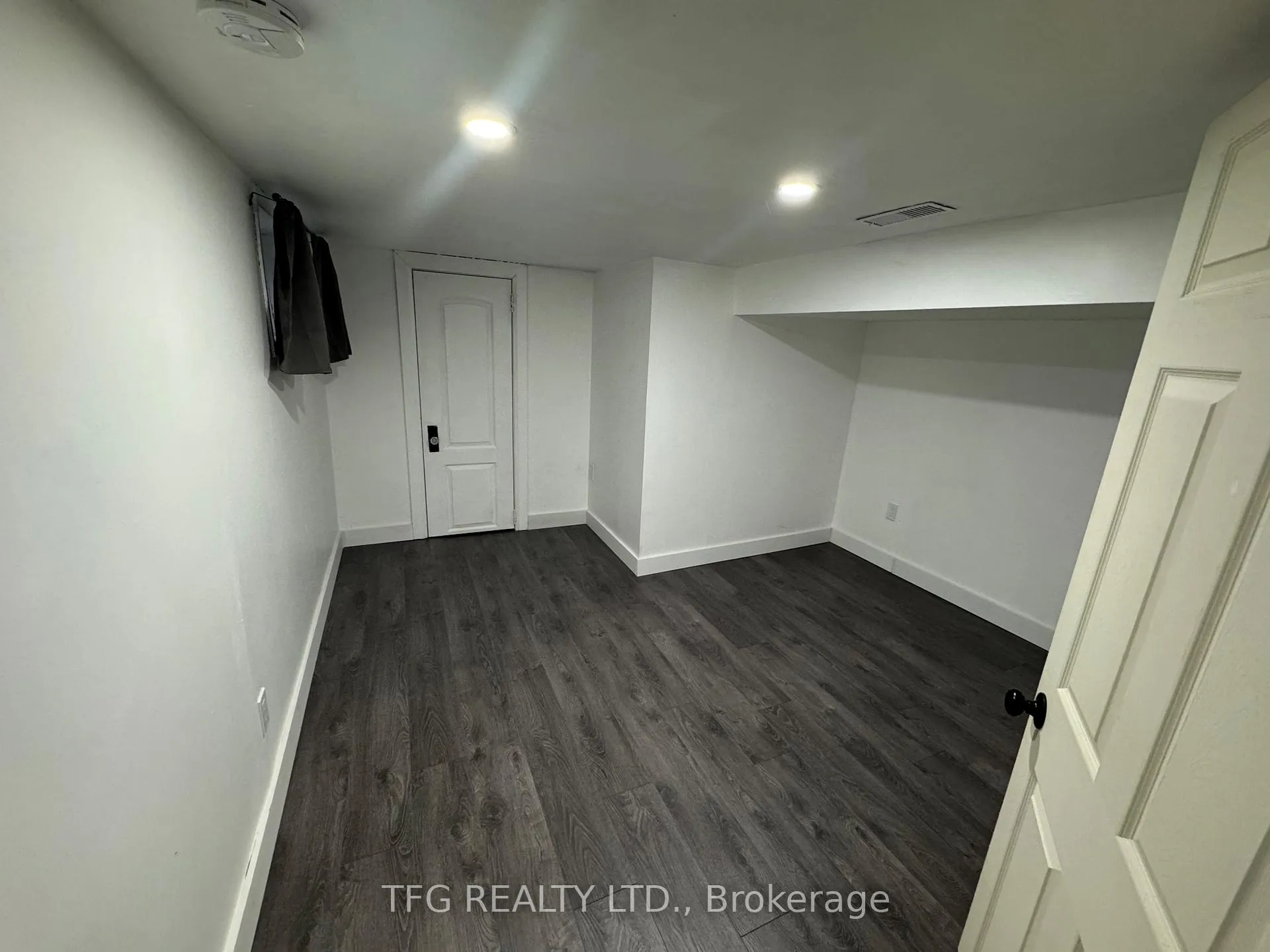 Photo 6 of Unit 3, 156 Adelaide Avenue E, Oshawa, O'Neill — HOMEH