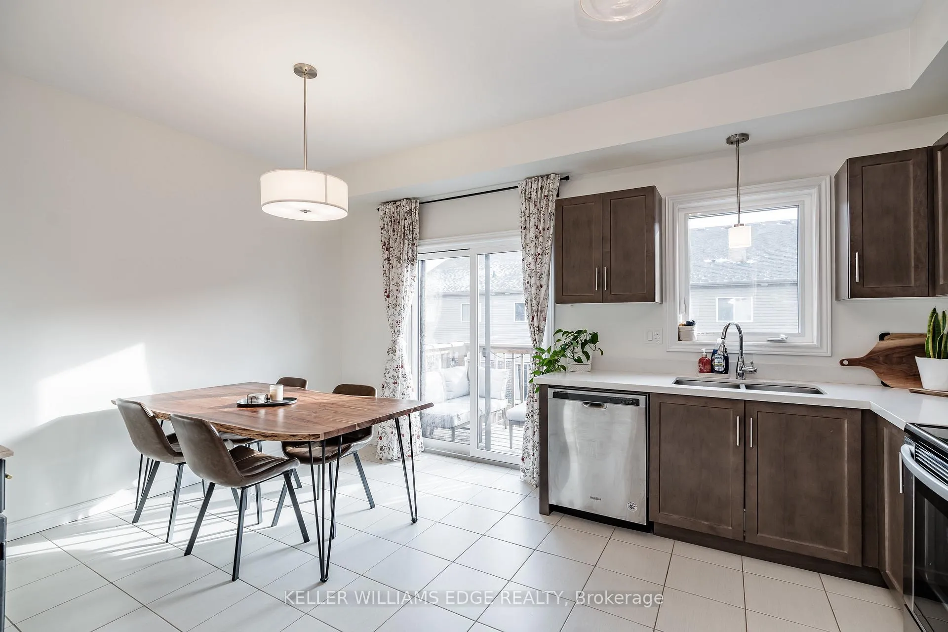 Photo 5 of 34 Marr Lane, Hamilton, Meadowlands — HOMEH