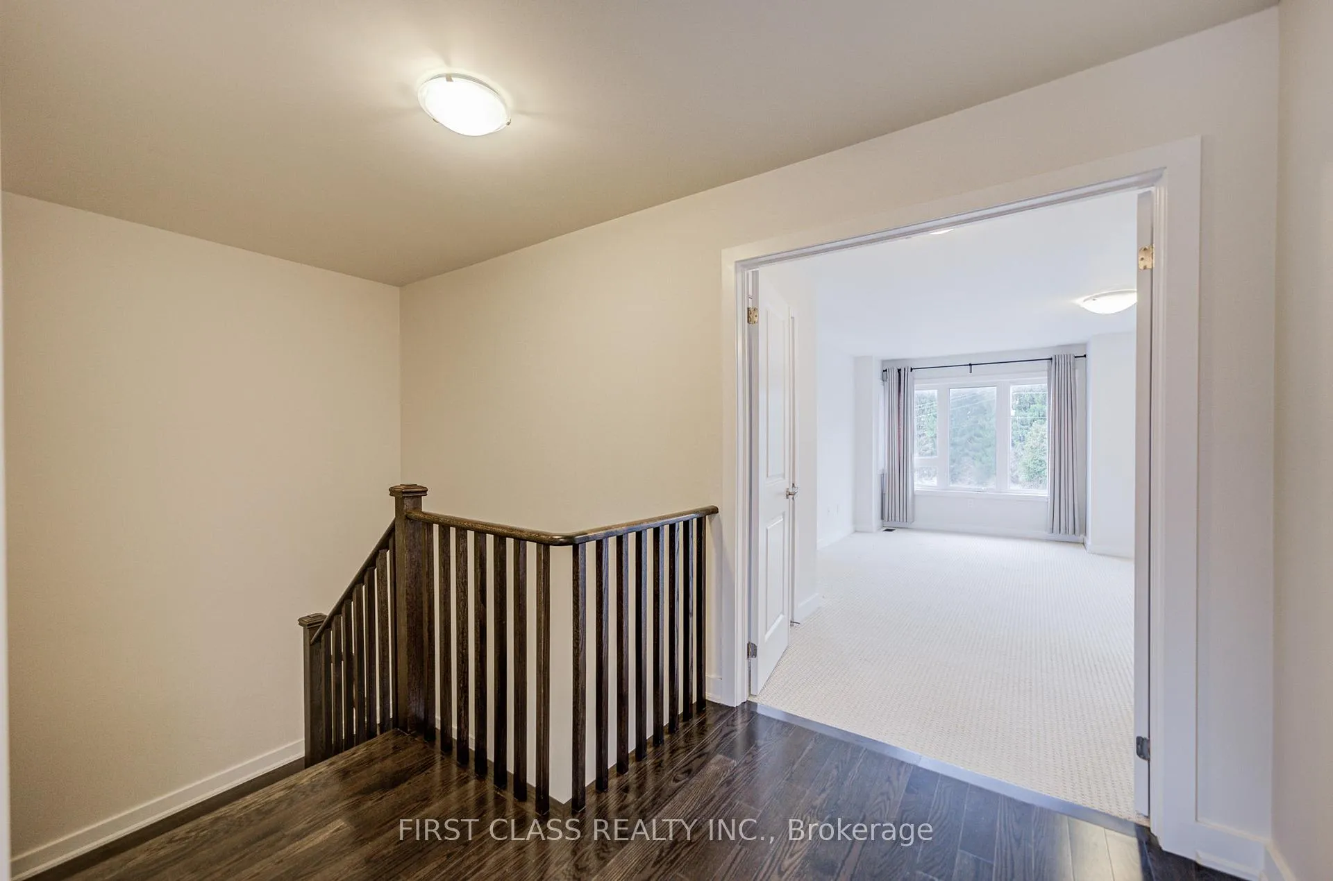 Photo 13 of 52 Helliwell Crescent, Richmond Hill, Rural Richmond Hill — HOMEH