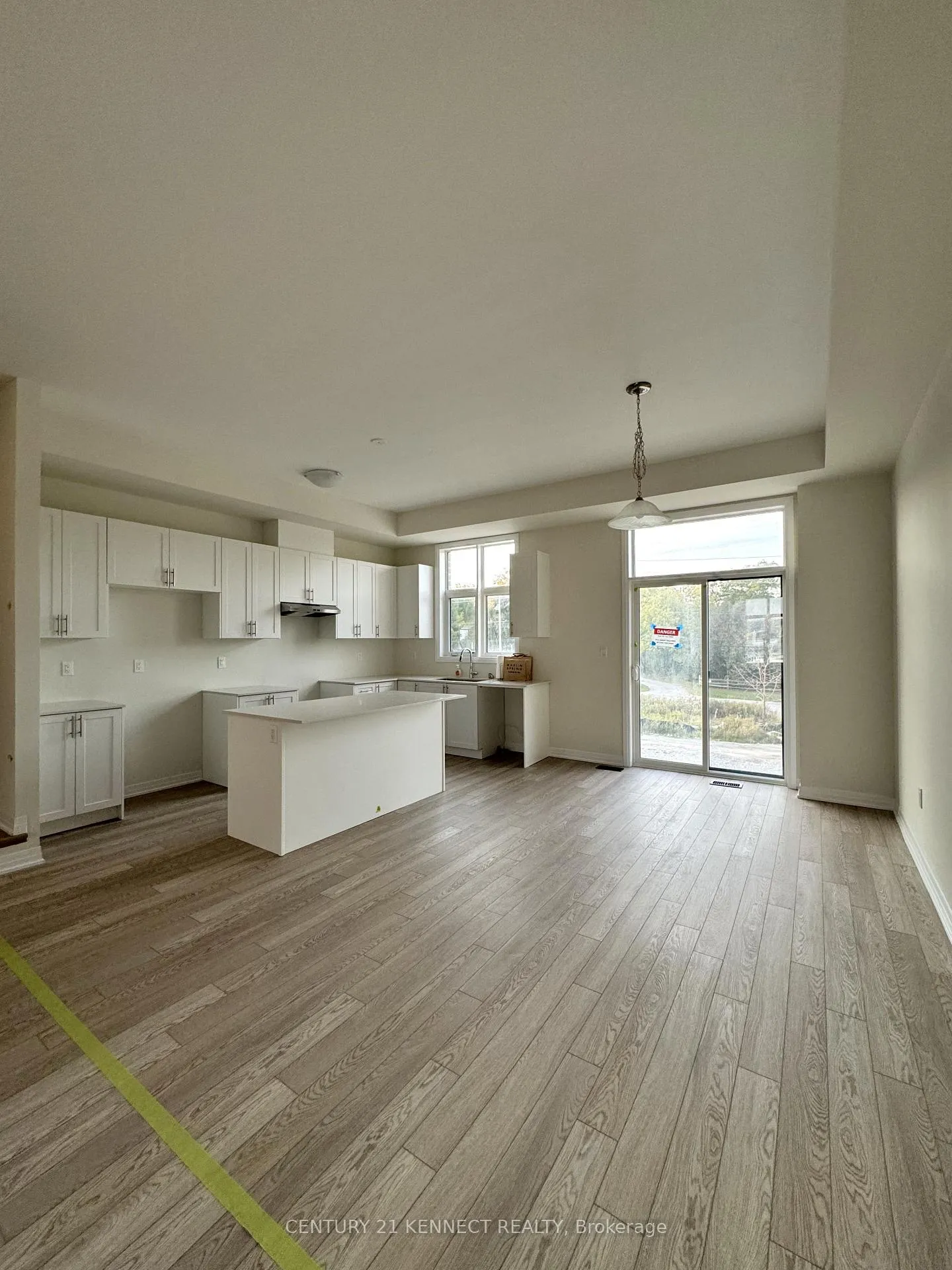 Photo 7 of 1 Millman Lane, Richmond Hill, Rural Richmond Hill — HOMEH