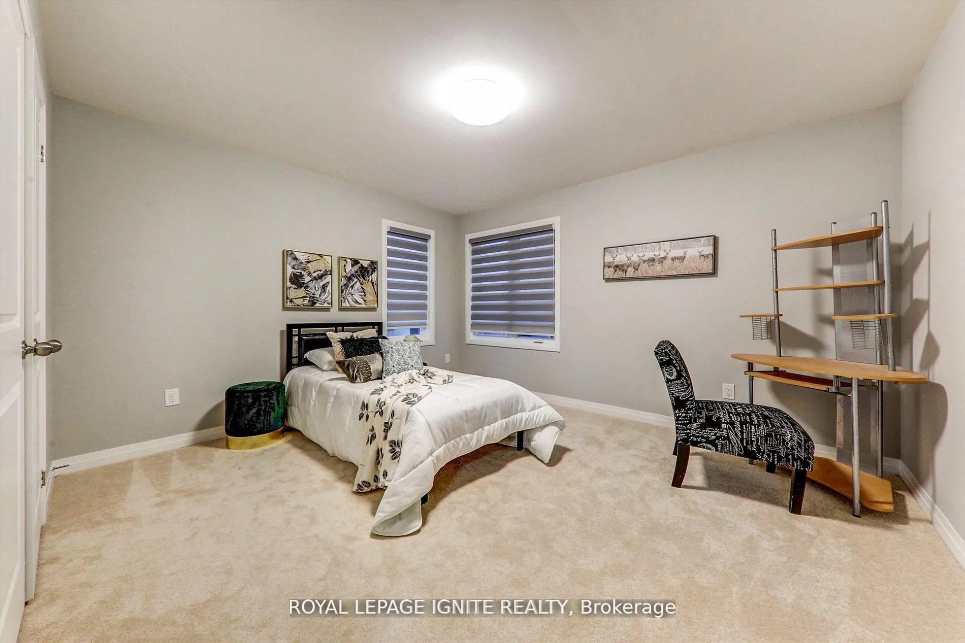 Photo 24 of 101 East Shore Drive, Clarington, Bowmanville — HOMEH