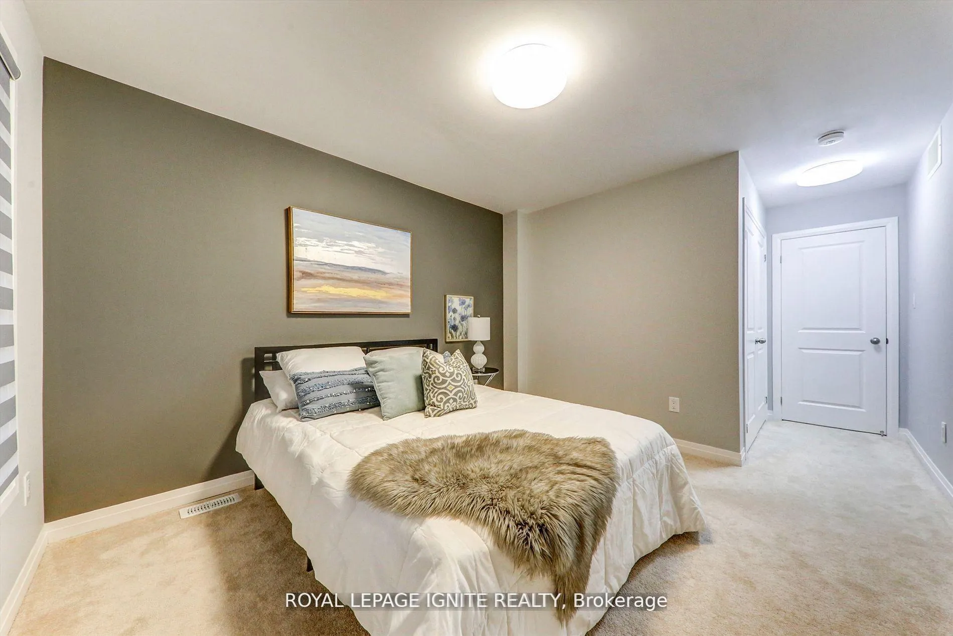 Photo 32 of 101 East Shore Drive, Clarington, Bowmanville — HOMEH