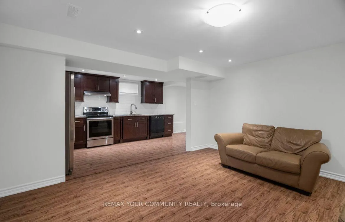 Photo 4 of Unit Basement, 173 Kingsview Drive, Caledon, Bolton North — HOMEH