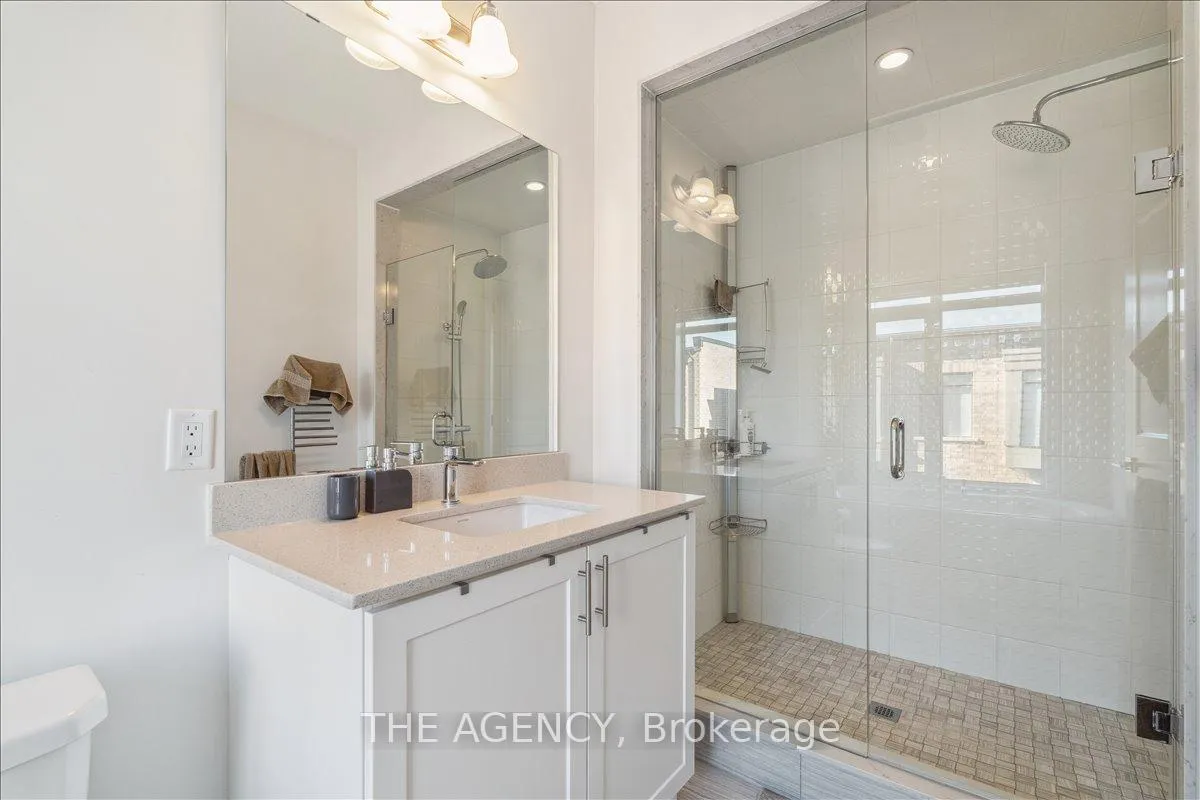 Photo 27 of 84 Salterton Circle, Vaughan, Rural Vaughan — HOMEH