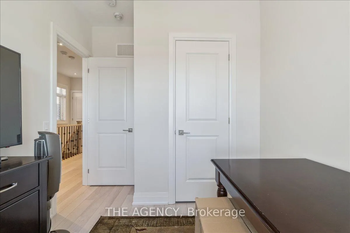 Photo 30 of 84 Salterton Circle, Vaughan, Rural Vaughan — HOMEH