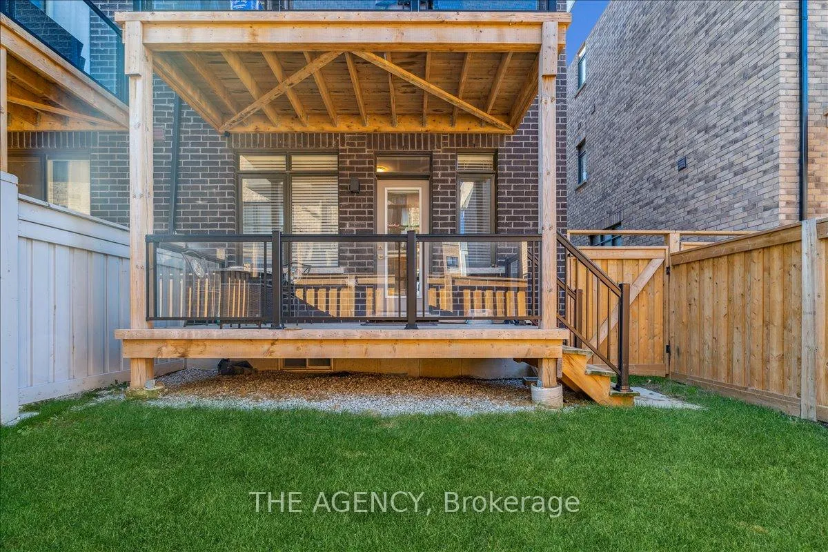 Photo 35 of 84 Salterton Circle, Vaughan, Rural Vaughan — HOMEH