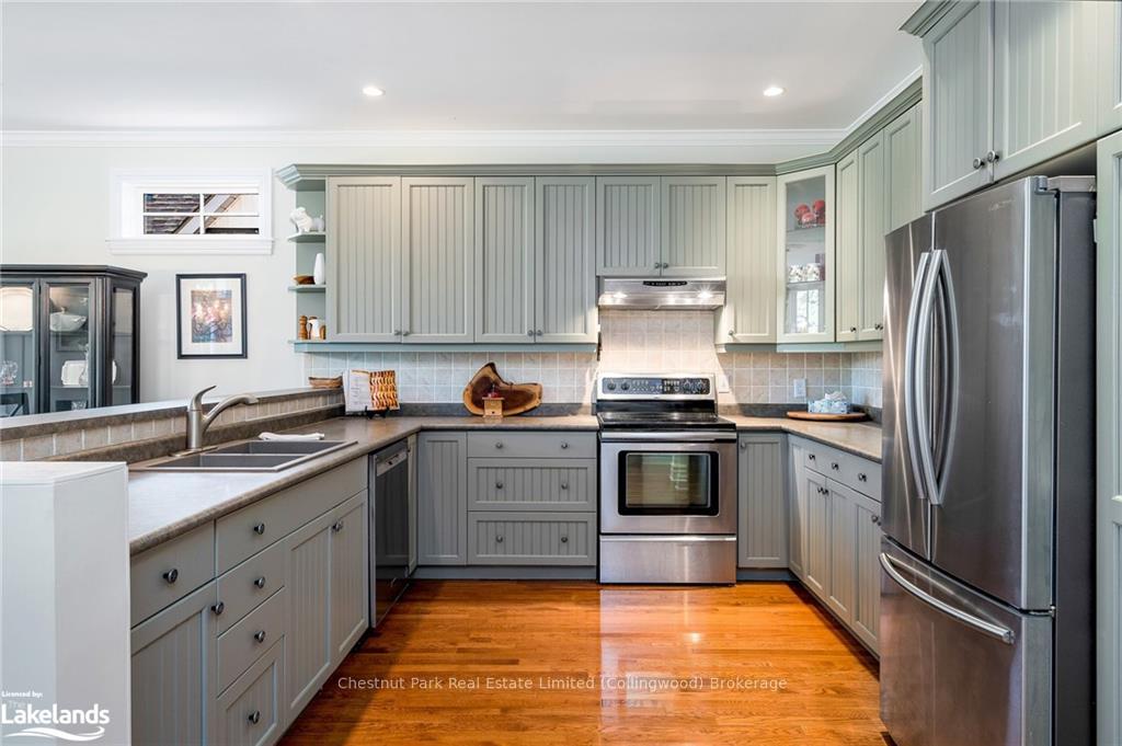 Photo 21 of 46 George Street, Clearview, Creemore — HOMEH