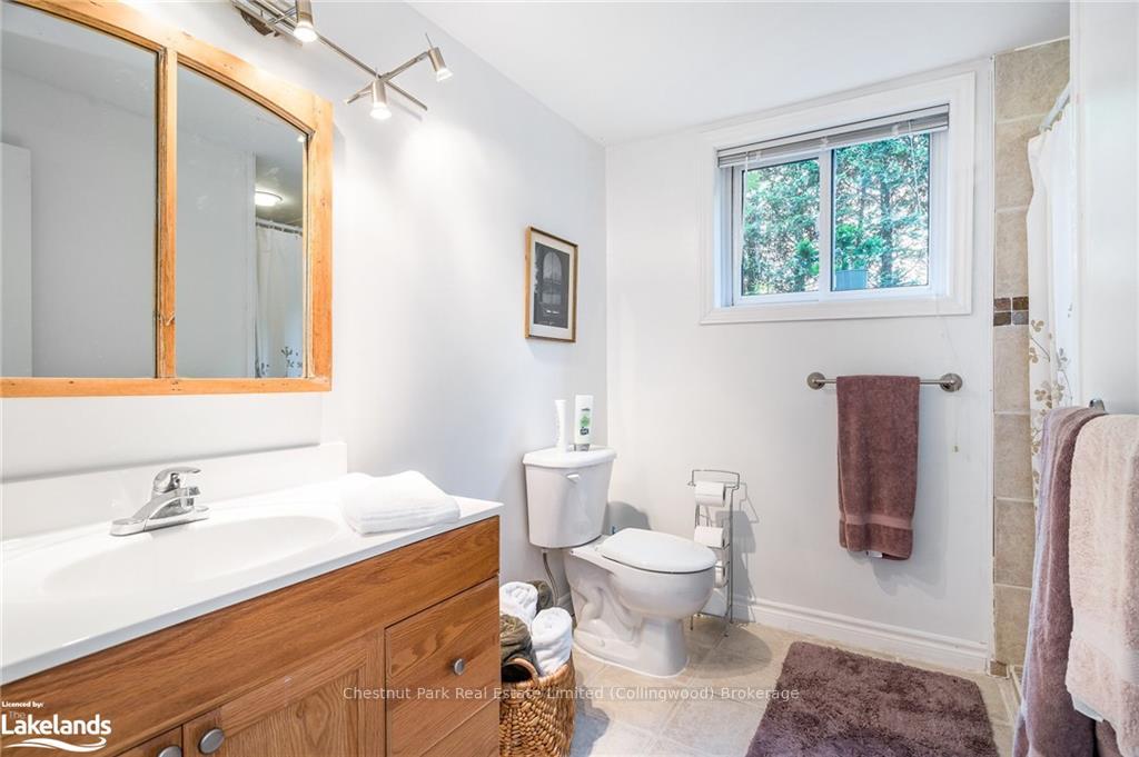 Photo 41 of 46 George Street, Clearview, Creemore — HOMEH