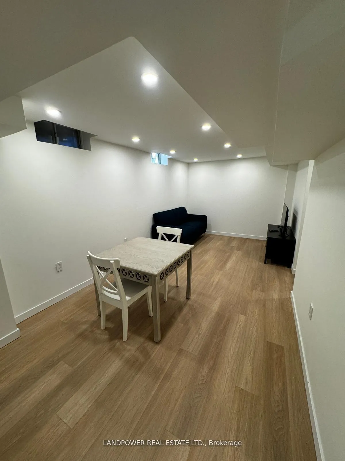 Photo 5 of Unit BSMT, 51 Beechbrooke Way, Aurora, Aurora Highlands — HOMEH