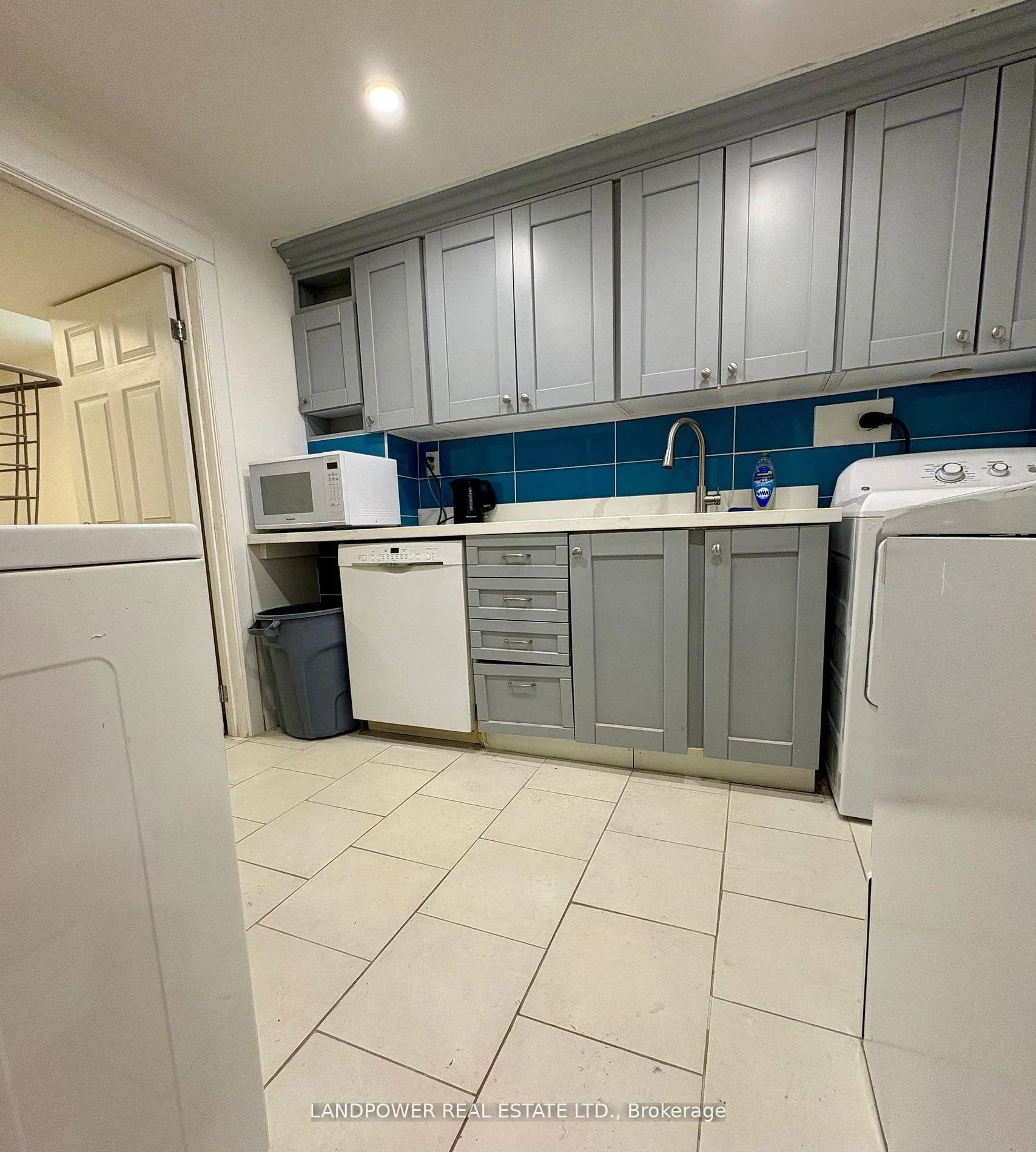 Photo 7 of Unit BSMT, 51 Beechbrooke Way, Aurora, Aurora Highlands — HOMEH