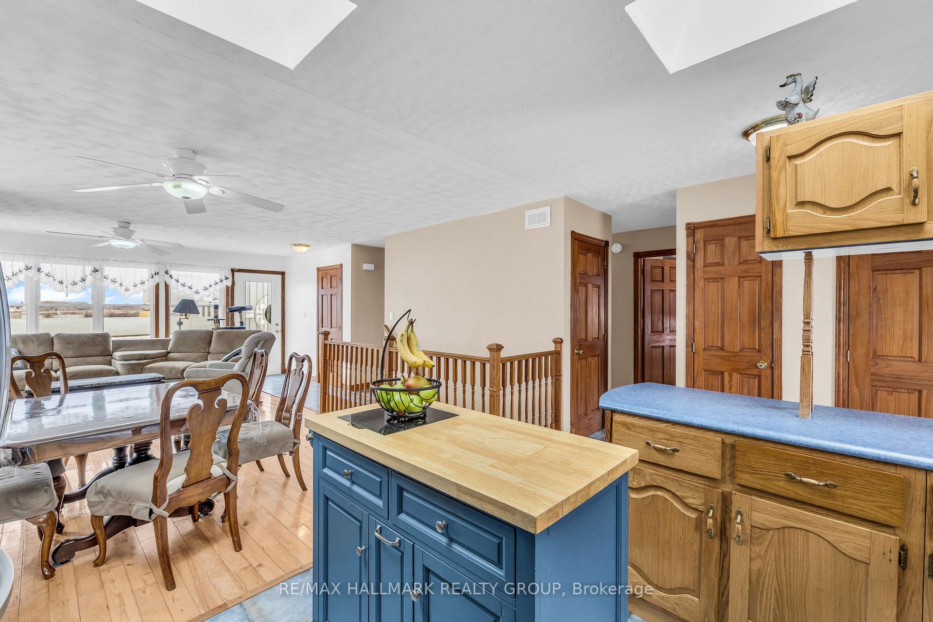 Photo 15 of 3076 John Street, Edwardsburgh/Cardinal, Town of Cardinal — HOMEH