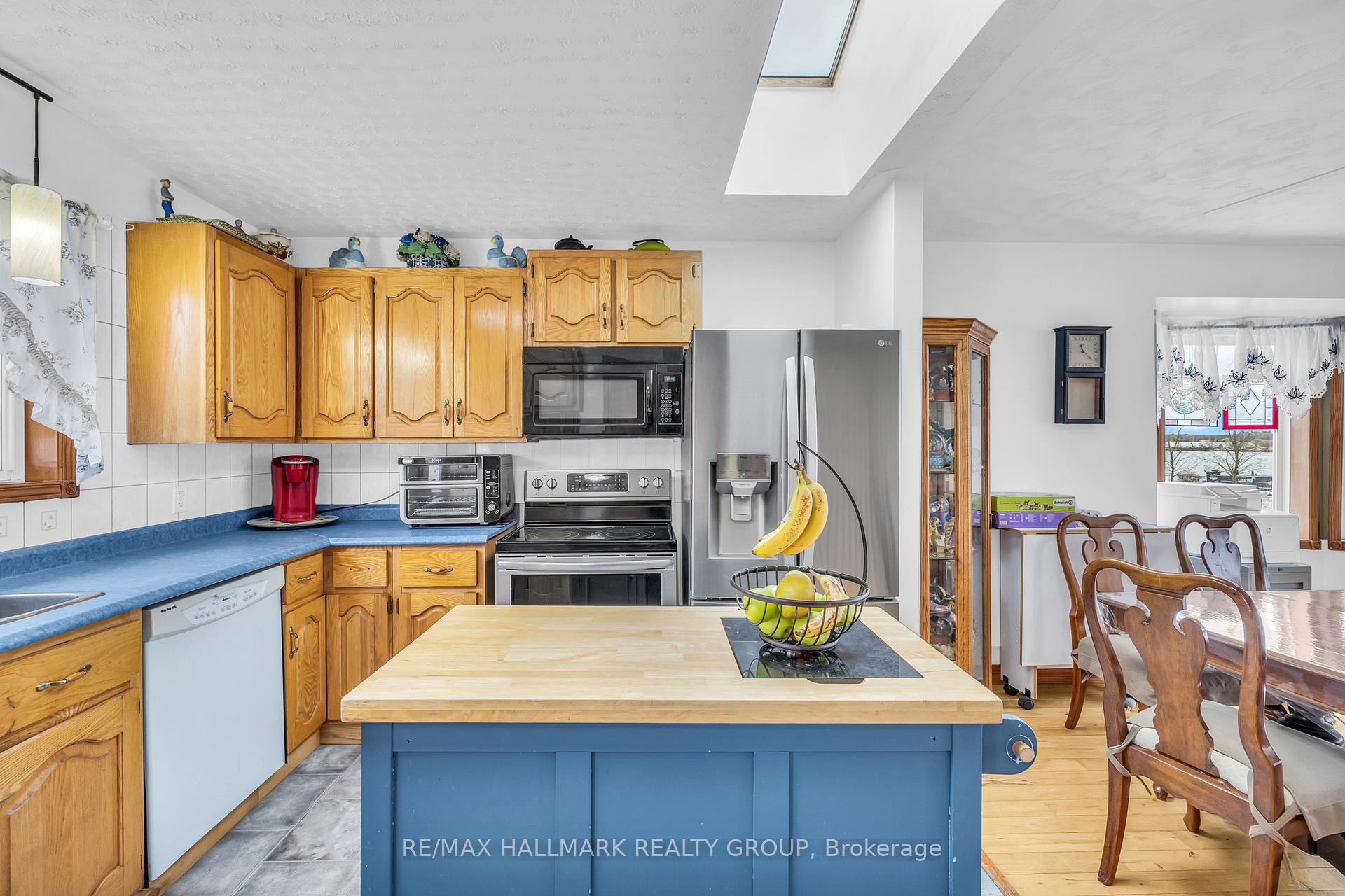 Photo 16 of 3076 John Street, Edwardsburgh/Cardinal, Town of Cardinal — HOMEH