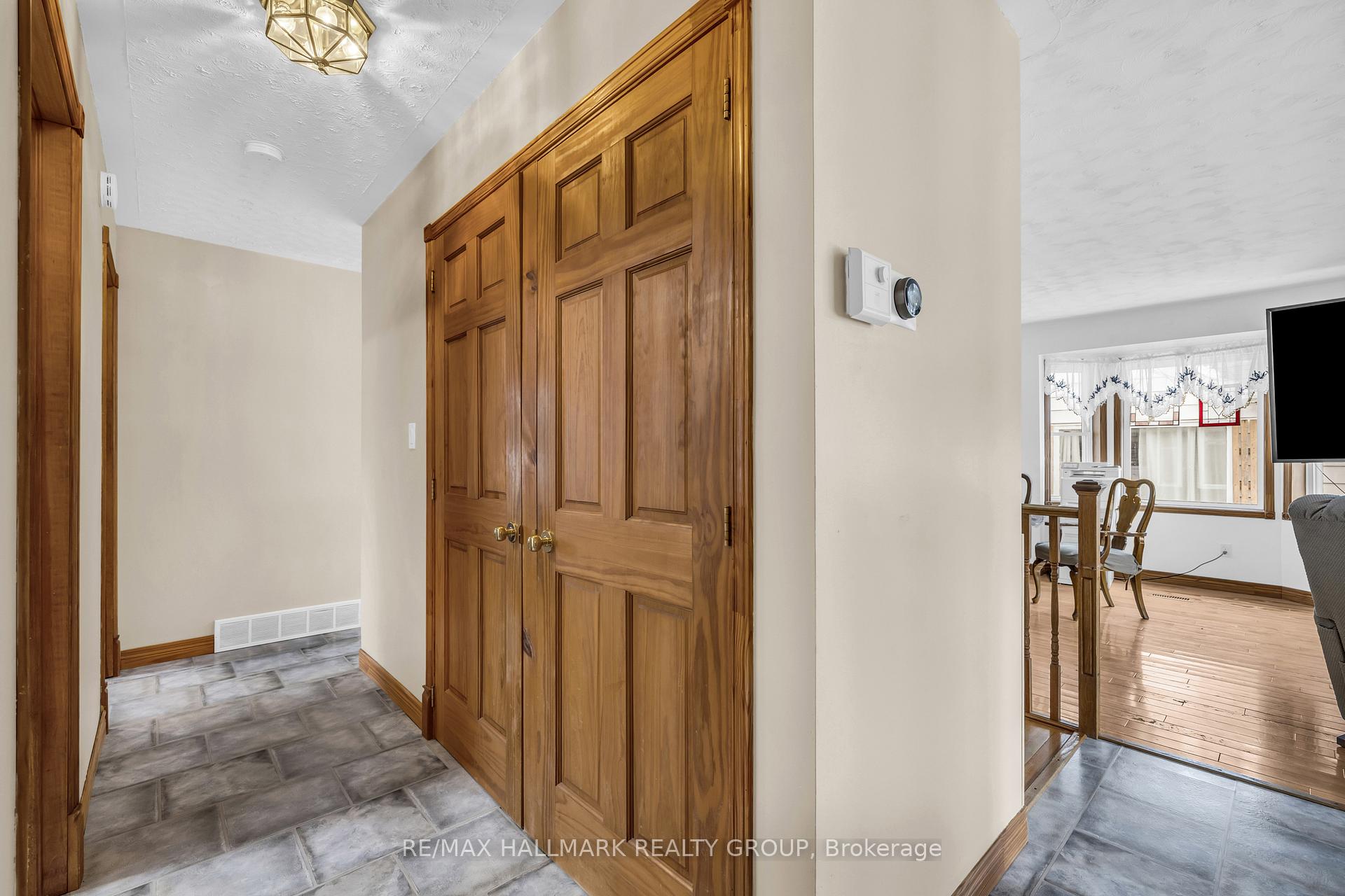 Photo 18 of 3076 John Street, Edwardsburgh/Cardinal, Town of Cardinal — HOMEH