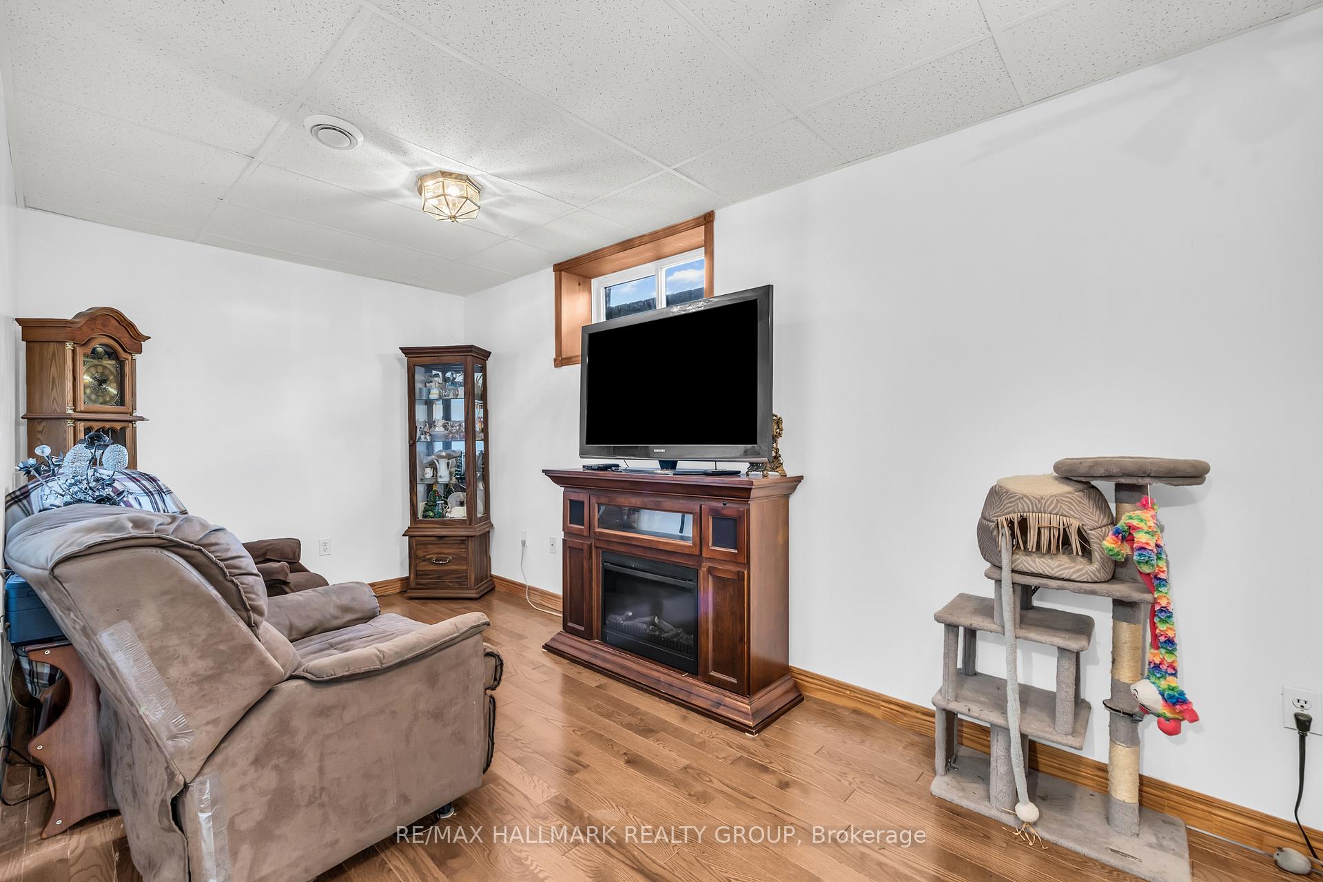 Photo 26 of 3076 John Street, Edwardsburgh/Cardinal, Town of Cardinal — HOMEH