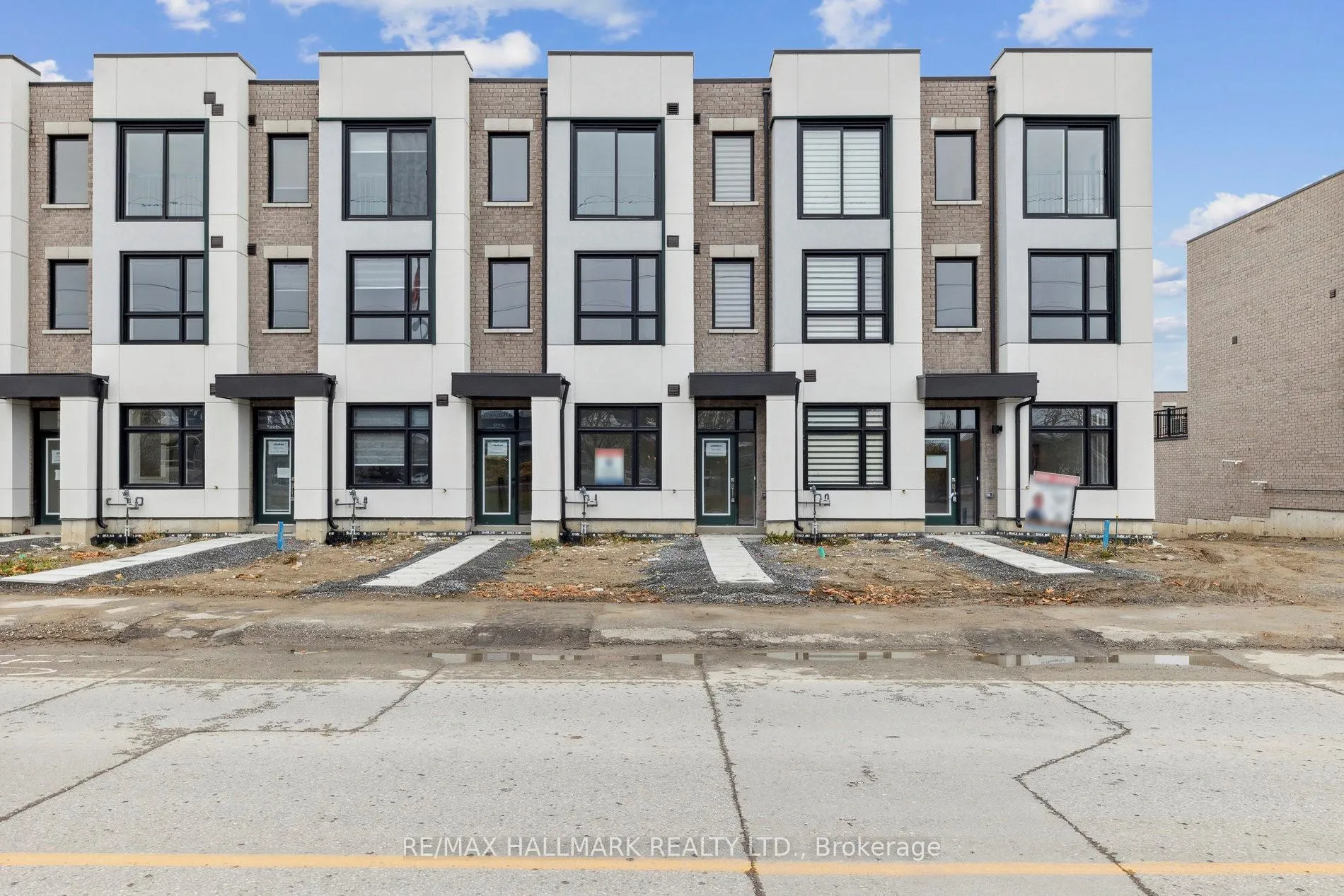 Front of 219 Monarch Avenue