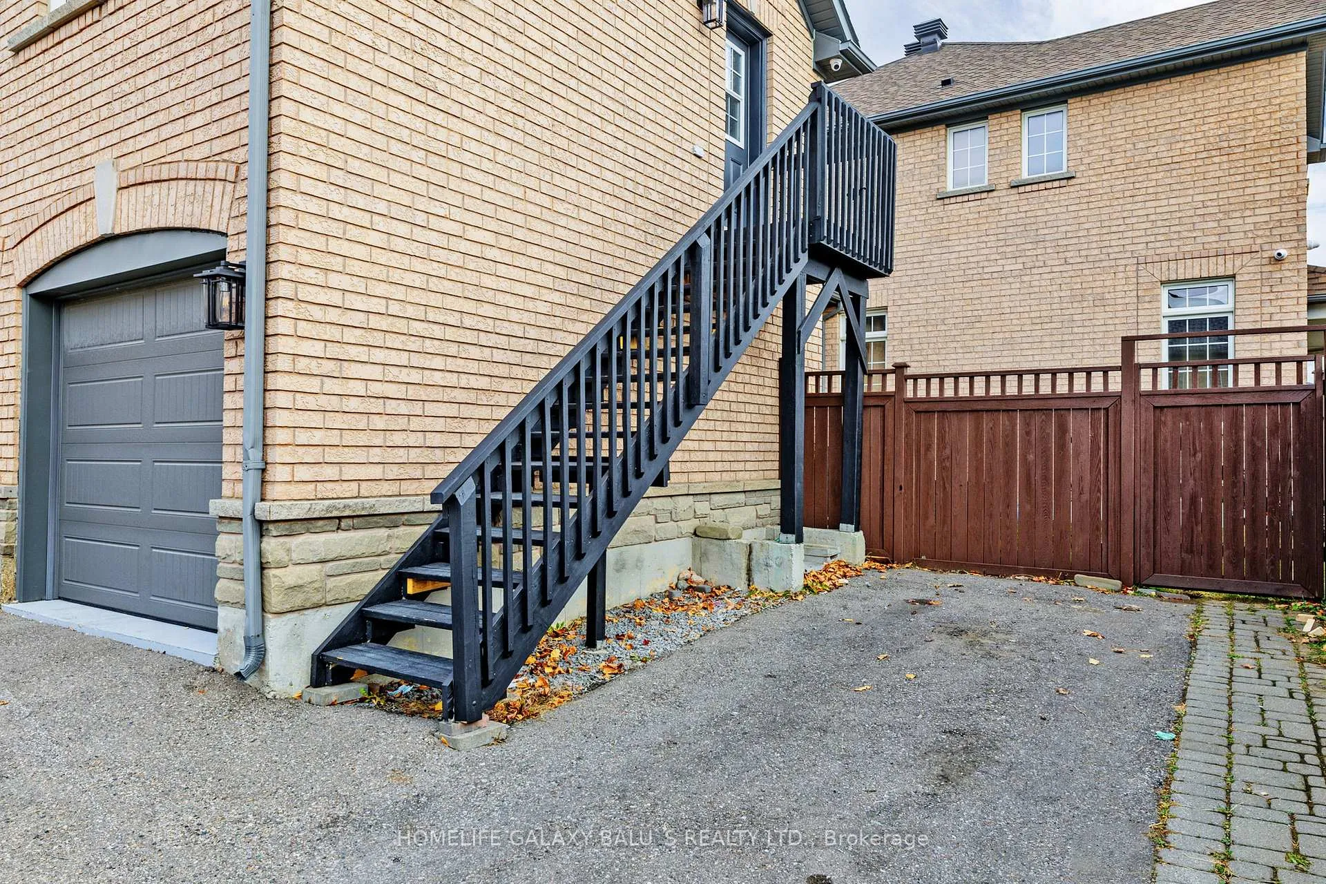 Photo 6 of Unit Coach, 58 Shady Oaks Avenue, Markham, Cornell — HOMEH