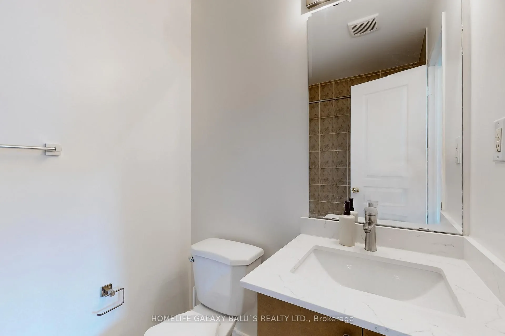 Photo 23 of Unit Coach, 58 Shady Oaks Avenue, Markham, Cornell — HOMEH