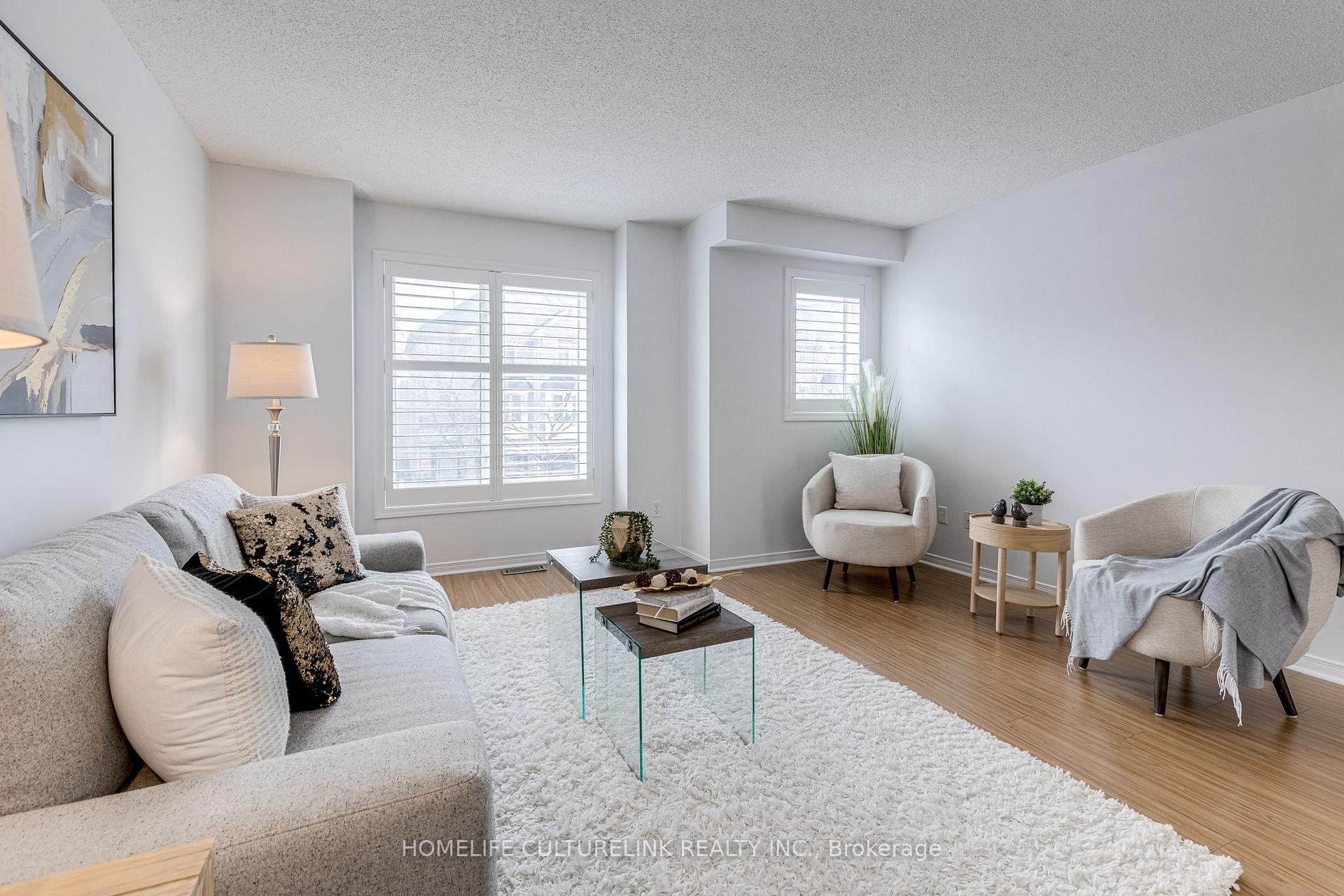 Photo 10 of 14 Stonewood Street, Ajax, South West — HOMEH