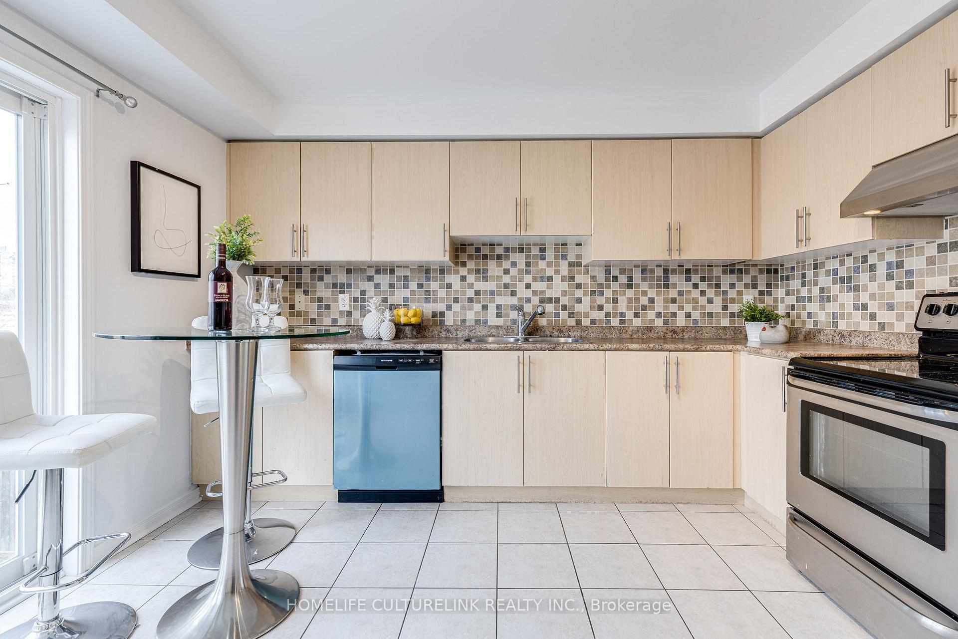 Photo 15 of 14 Stonewood Street, Ajax, South West — HOMEH