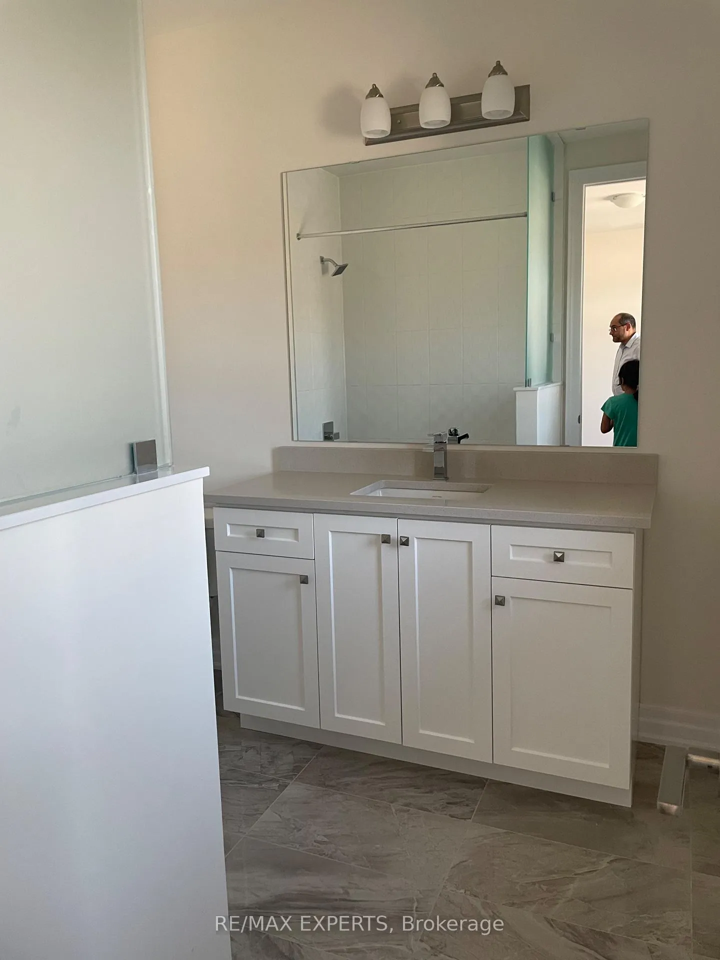 Photo 7 of 13 Ballantyne Boulevard, Vaughan, Vellore Village — HOMEH