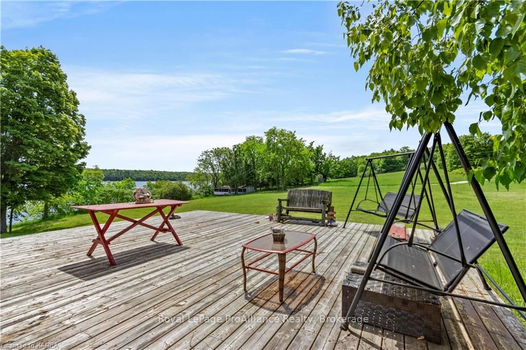 Photo 4 of 12 Chipmunk Lane, Frontenac, Frontenac South — HOMEH
