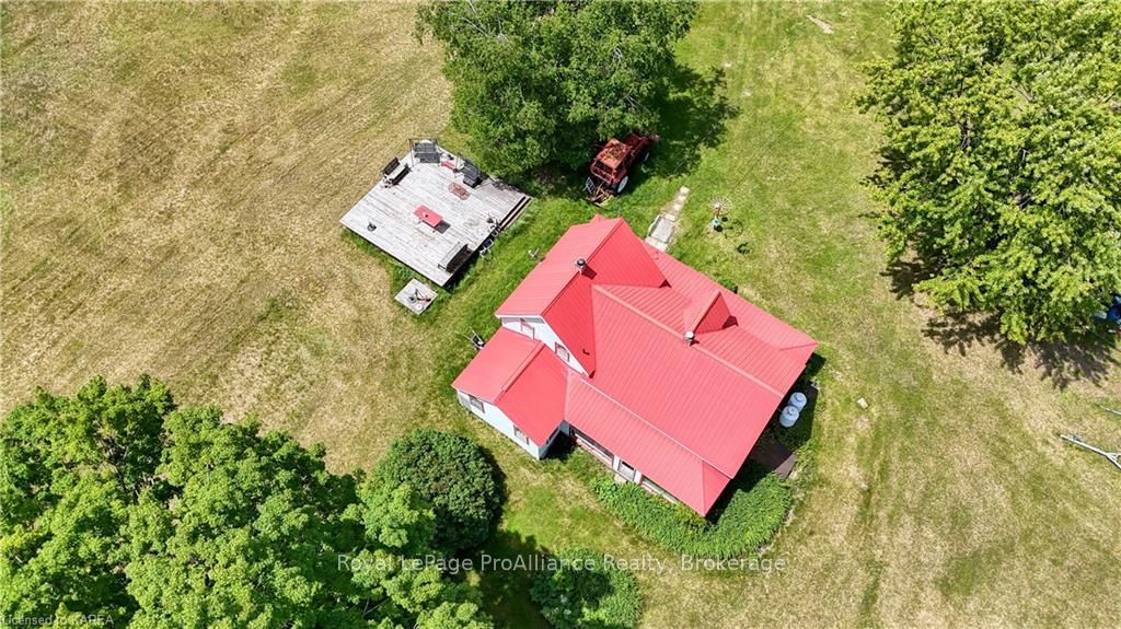 Photo 5 of 12 Chipmunk Lane, Frontenac, Frontenac South — HOMEH