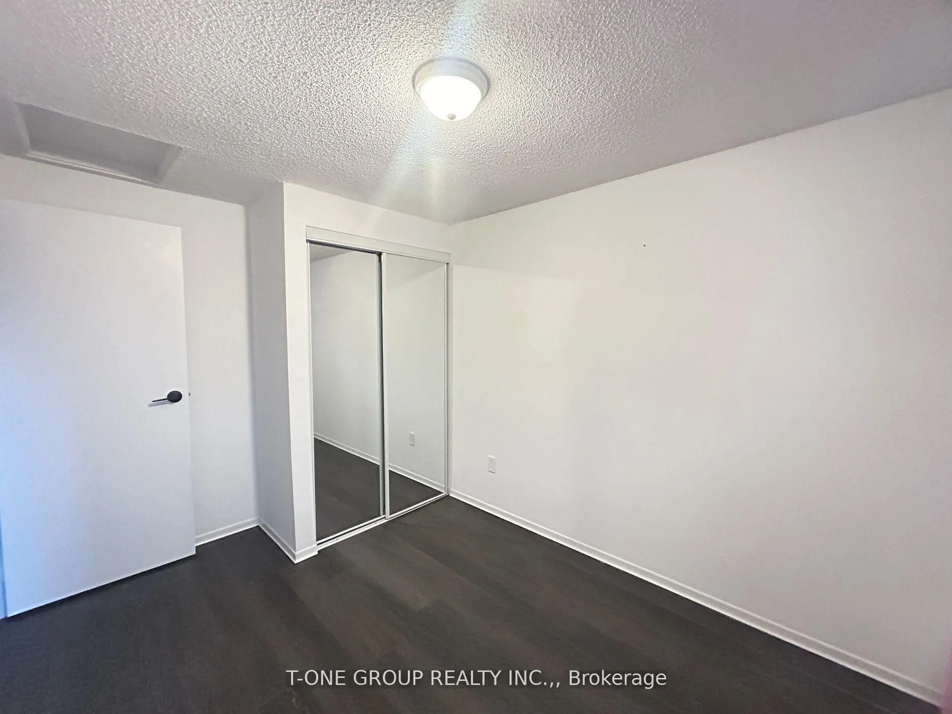 Photo 14 of 124 Dunbar Crescent, Markham, Milliken Mills East — HOMEH