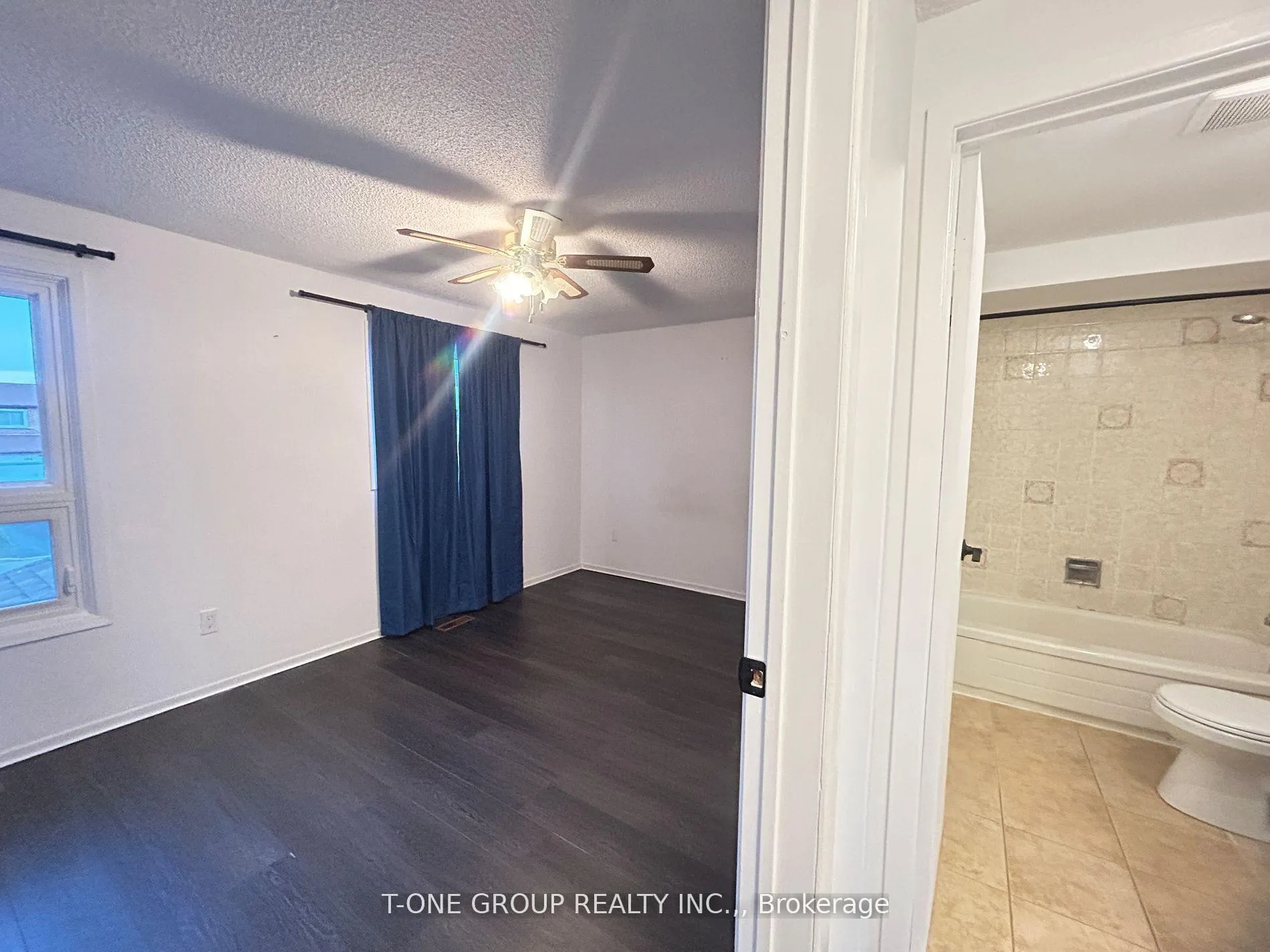 Photo 18 of 124 Dunbar Crescent, Markham, Milliken Mills East — HOMEH