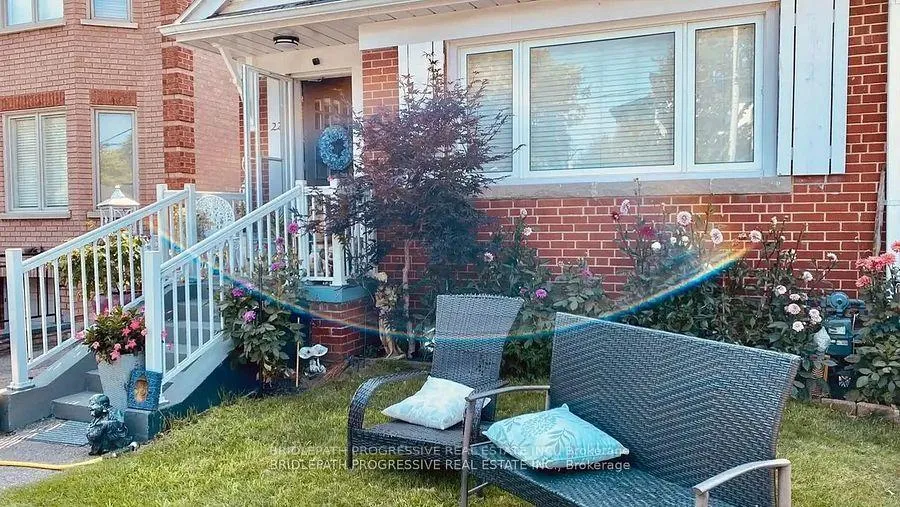 Photo 1 of Unit Lower, 22 Barfield Avenue, Toronto, Danforth Village-East York — HOMEH