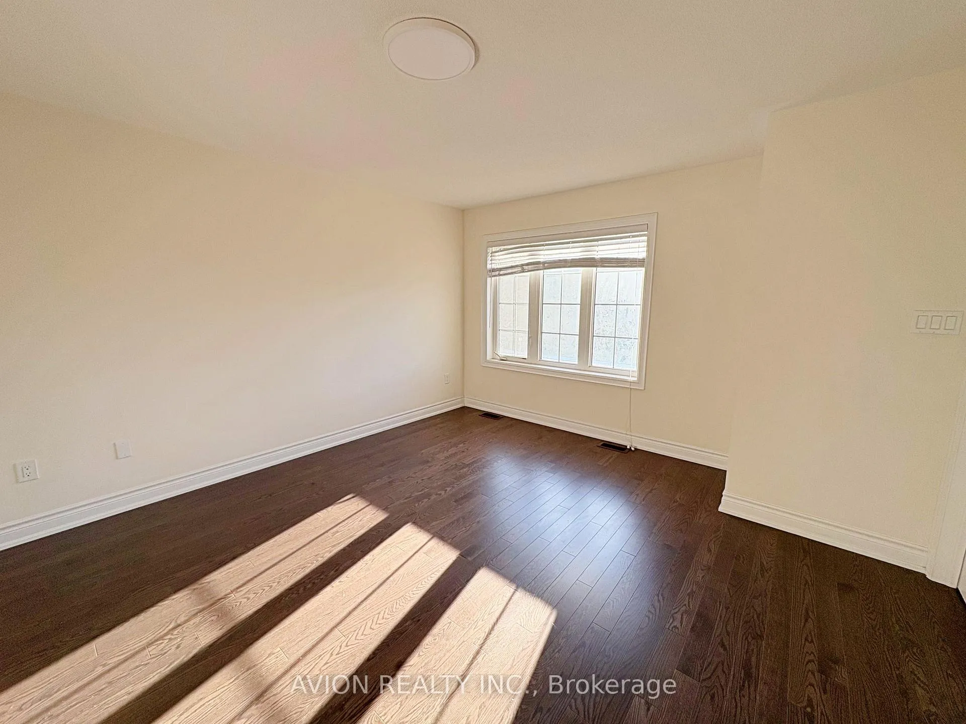 Photo 10 of 372 Kirkham Drive, Markham, Cedarwood — HOMEH