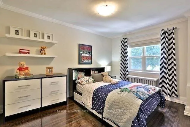 Photo 2 of 221 Chaplin Crescent, Toronto, Forest Hill South — HOMEH