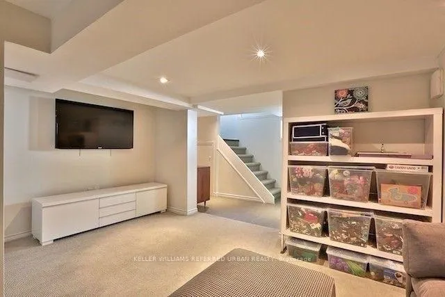 Photo 16 of 221 Chaplin Crescent, Toronto, Forest Hill South — HOMEH