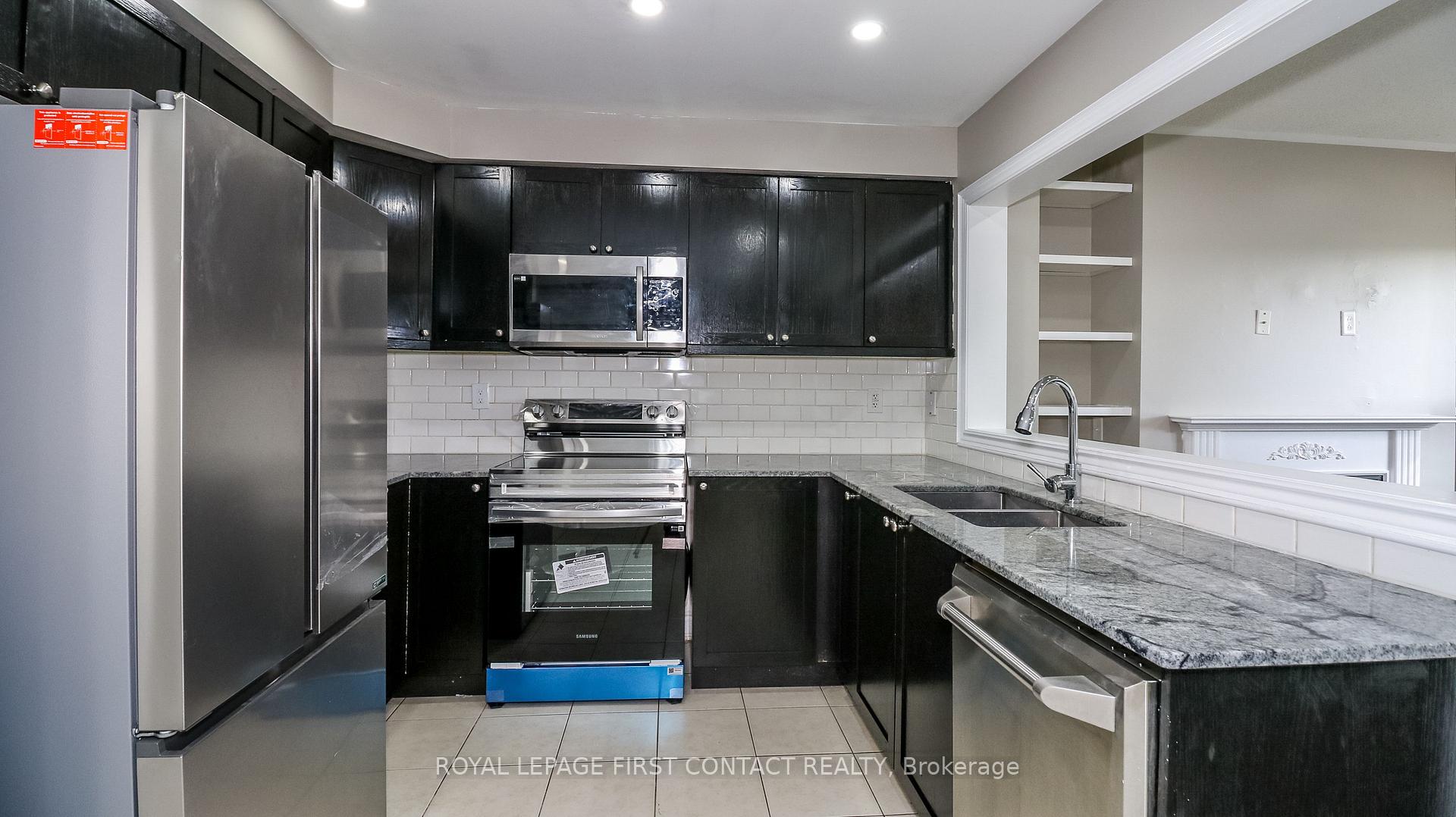 Photo 9 of 59 Winchester Terrace, Barrie, Innis-Shore — HOMEH