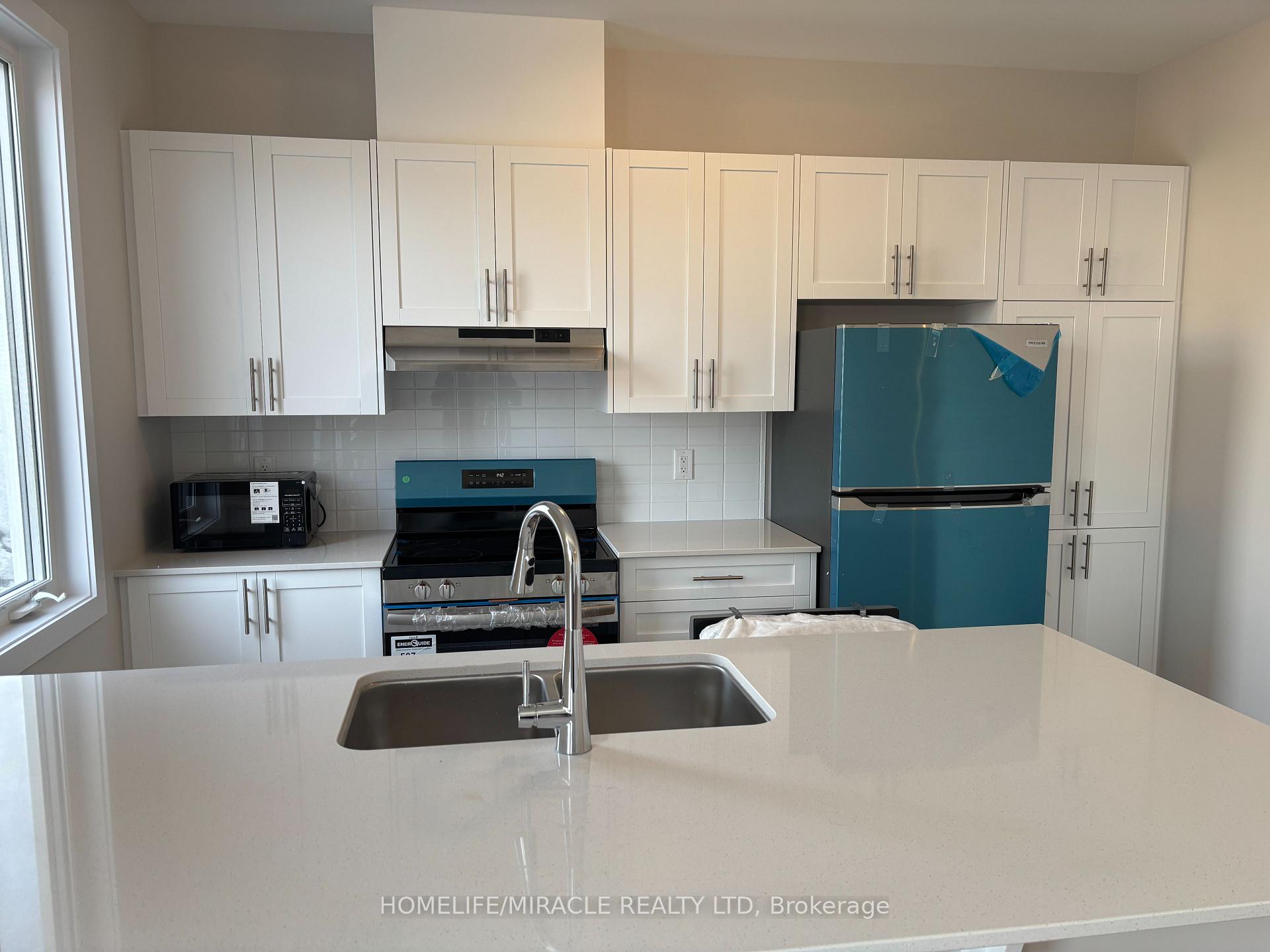 Photo 4 of 1917 Elevation Road, Ottawa, Barrhaven - Half Moon Bay — HOMEH