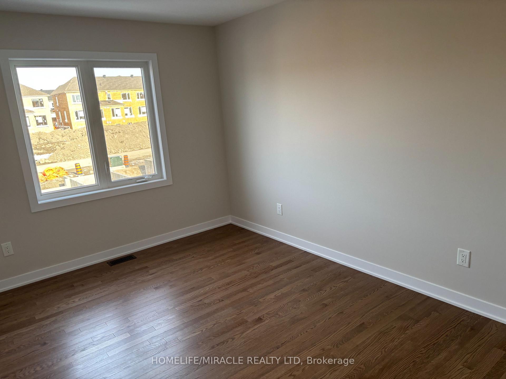 Photo 8 of 1917 Elevation Road, Ottawa, Barrhaven - Half Moon Bay — HOMEH
