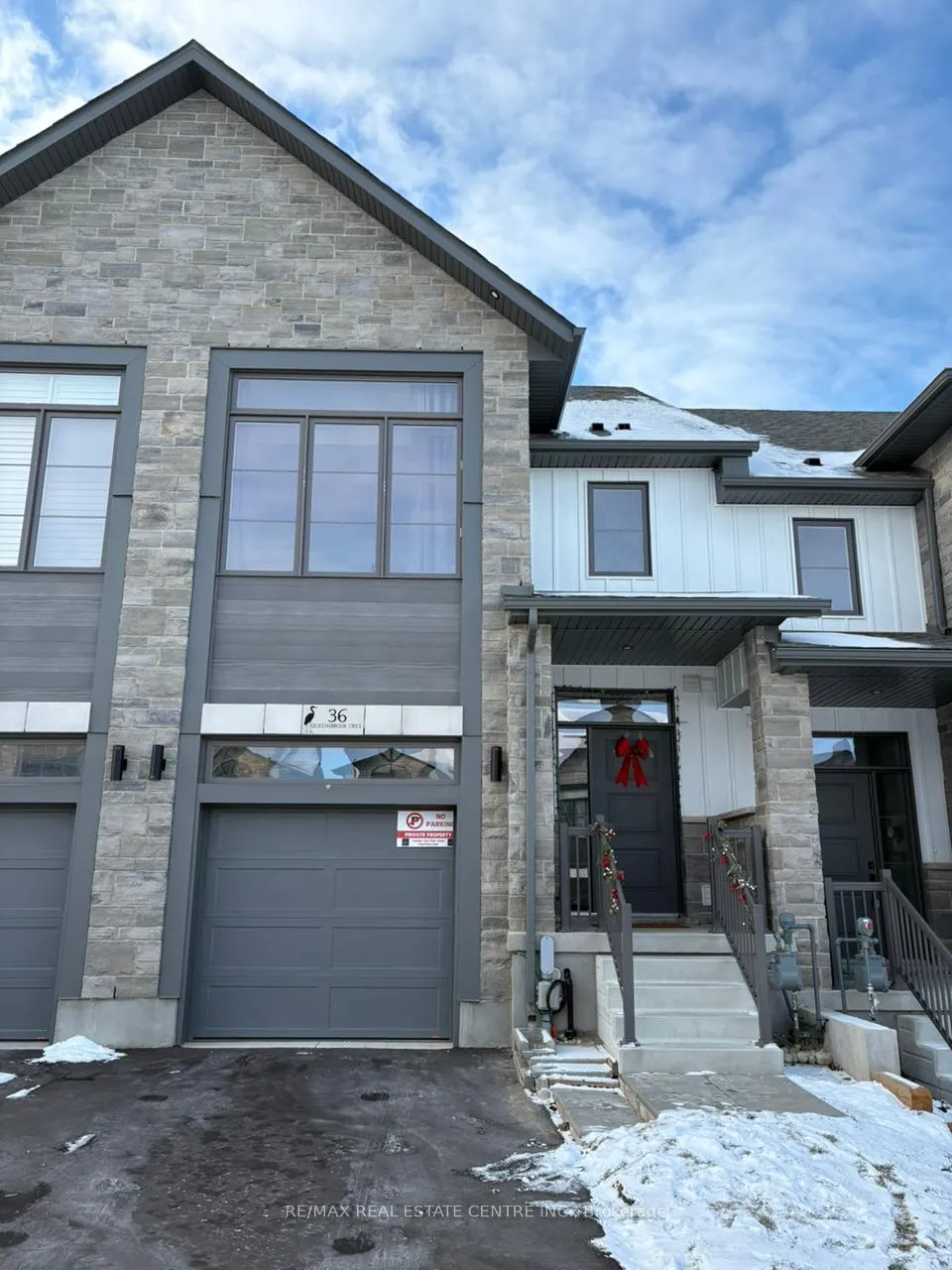 Front of 36 Queensbrook Crescent
