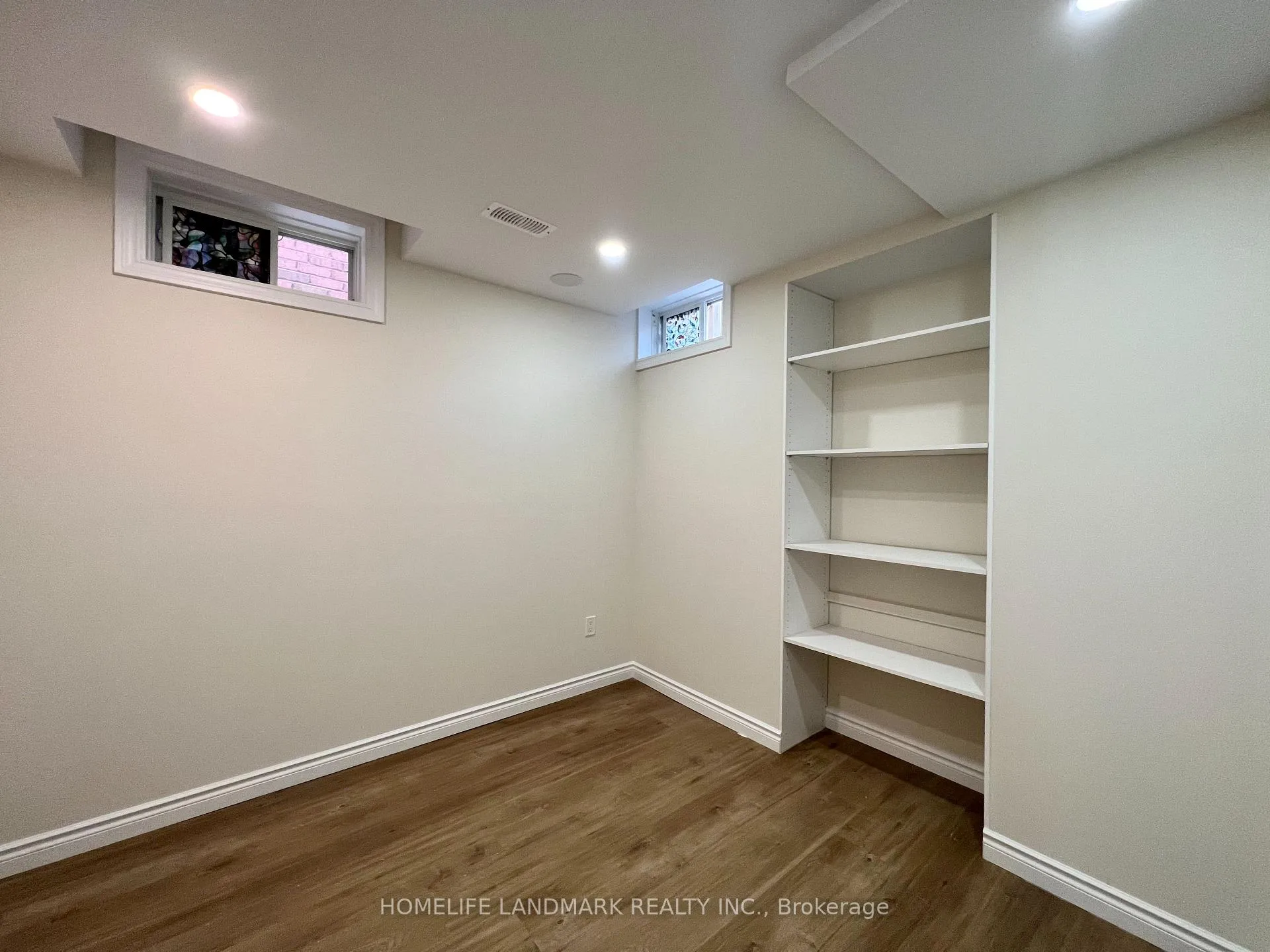 Photo 2 of Unit bsmt, 153 Fimco Crescent, Markham, Greensborough — HOMEH