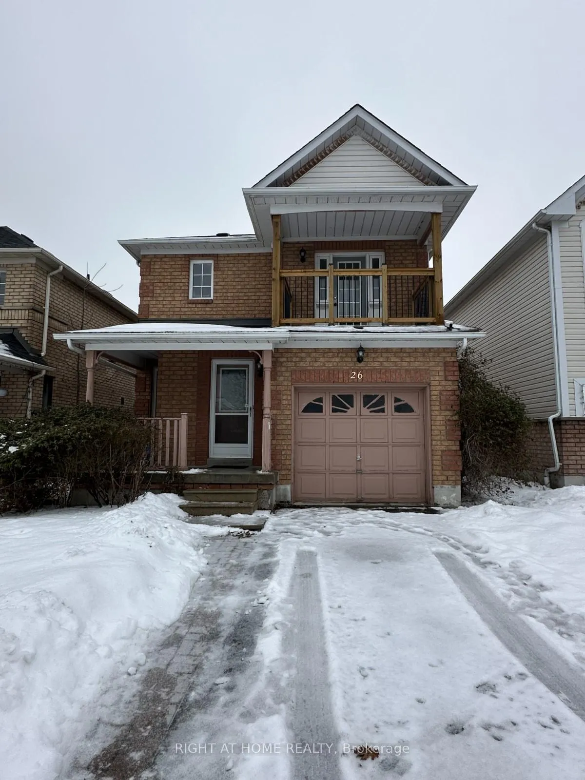 Photo 2 of 26 Breakwater Drive, Whitby, Port Whitby — HOMEH