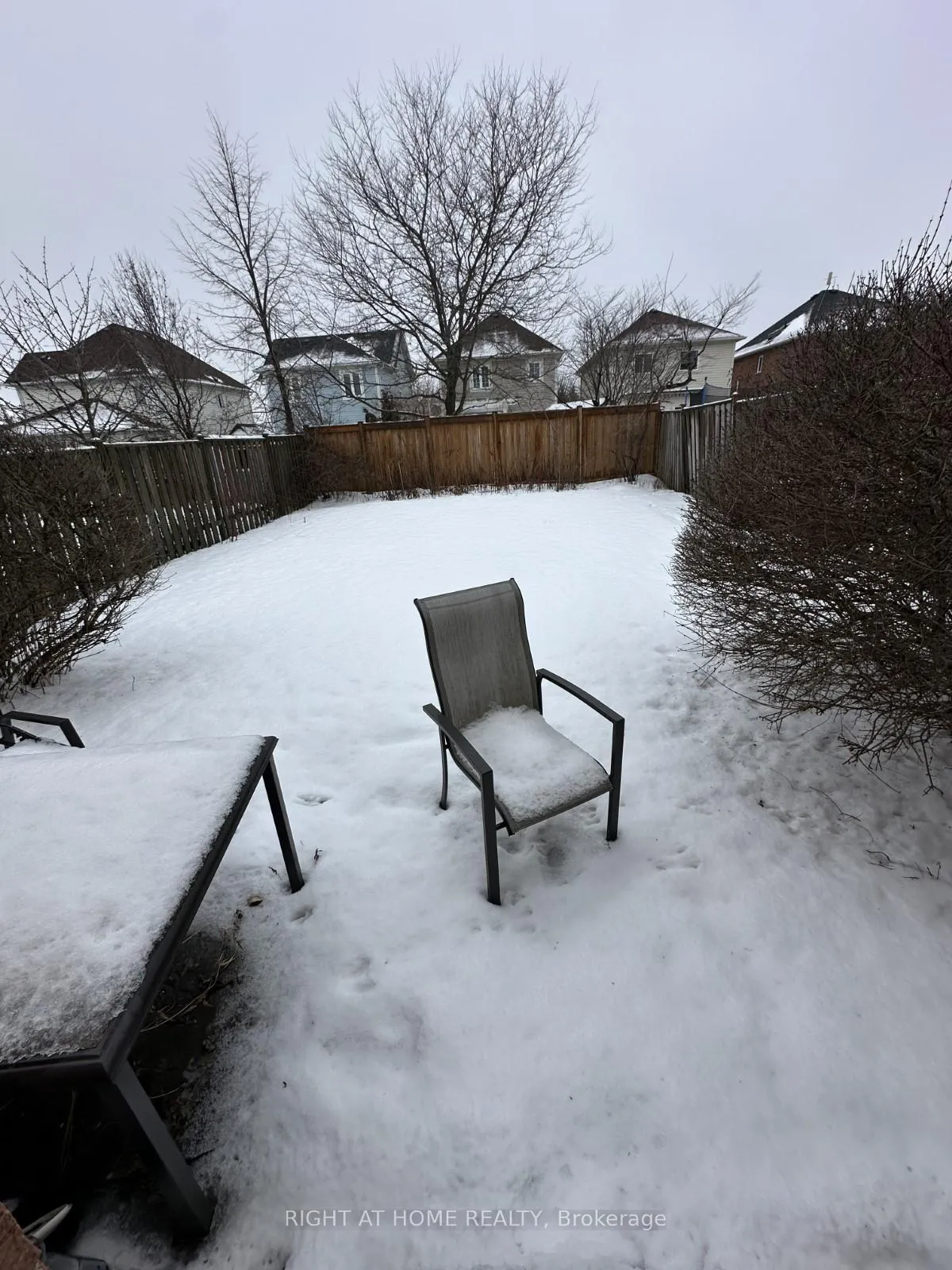 Photo 35 of 26 Breakwater Drive, Whitby, Port Whitby — HOMEH