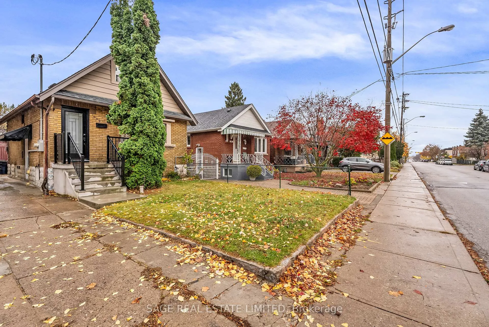 Photo 2 of 509 Sammon Avenue, Toronto, Danforth Village-East York — HOMEH