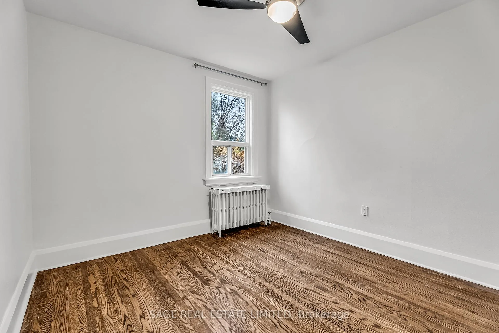 Photo 7 of 509 Sammon Avenue, Toronto, Danforth Village-East York — HOMEH