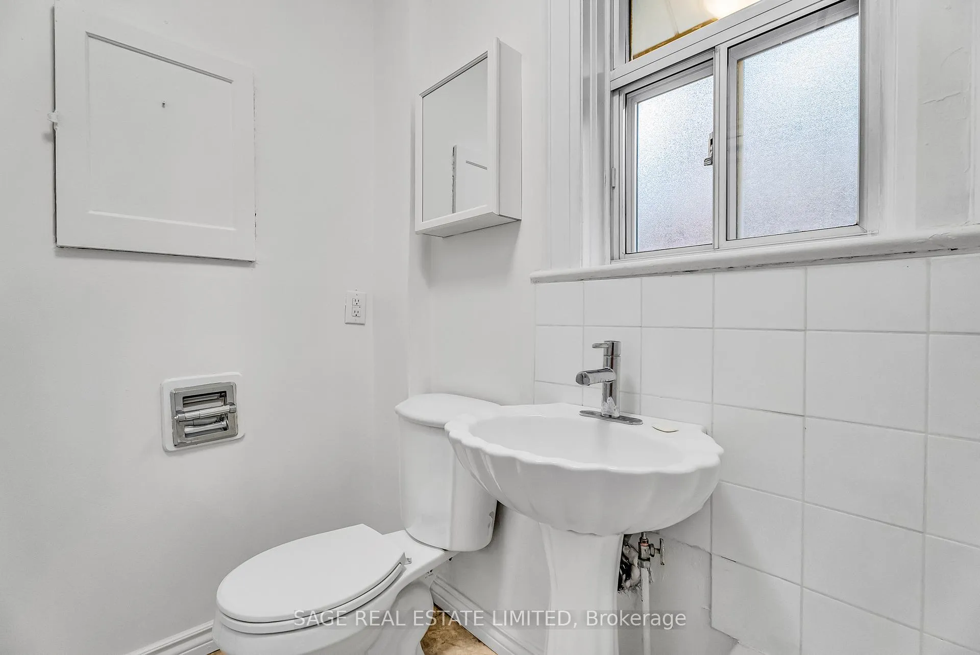 Photo 16 of 509 Sammon Avenue, Toronto, Danforth Village-East York — HOMEH