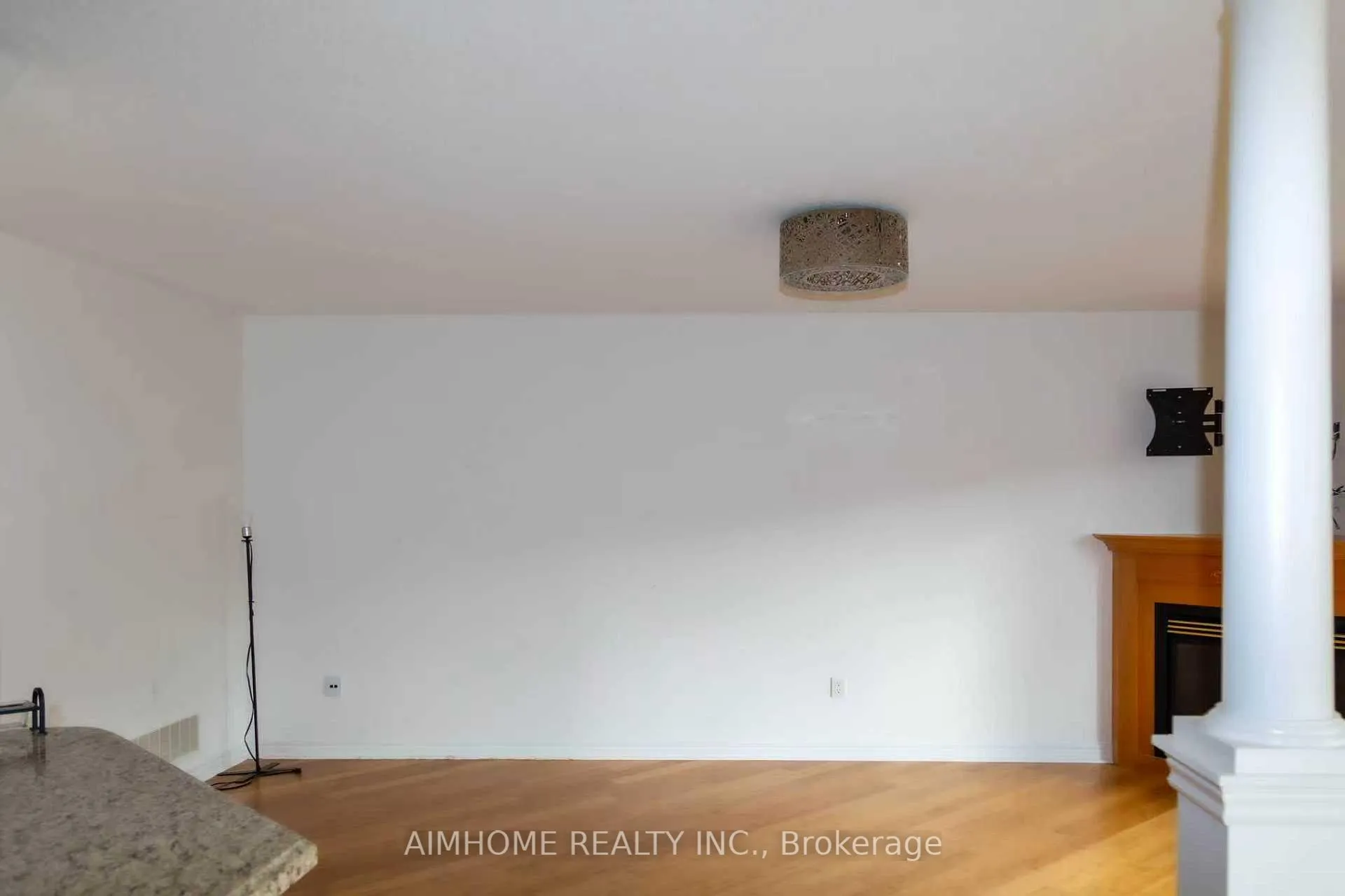 Photo 6 of 19 Durango Drive, Richmond Hill, Westbrook — HOMEH