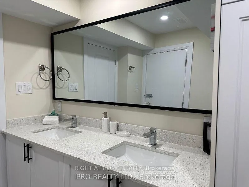 Photo 13 of Unit Bsmt, 67 Chaumont Drive, Hamilton, Stoney Creek — HOMEH