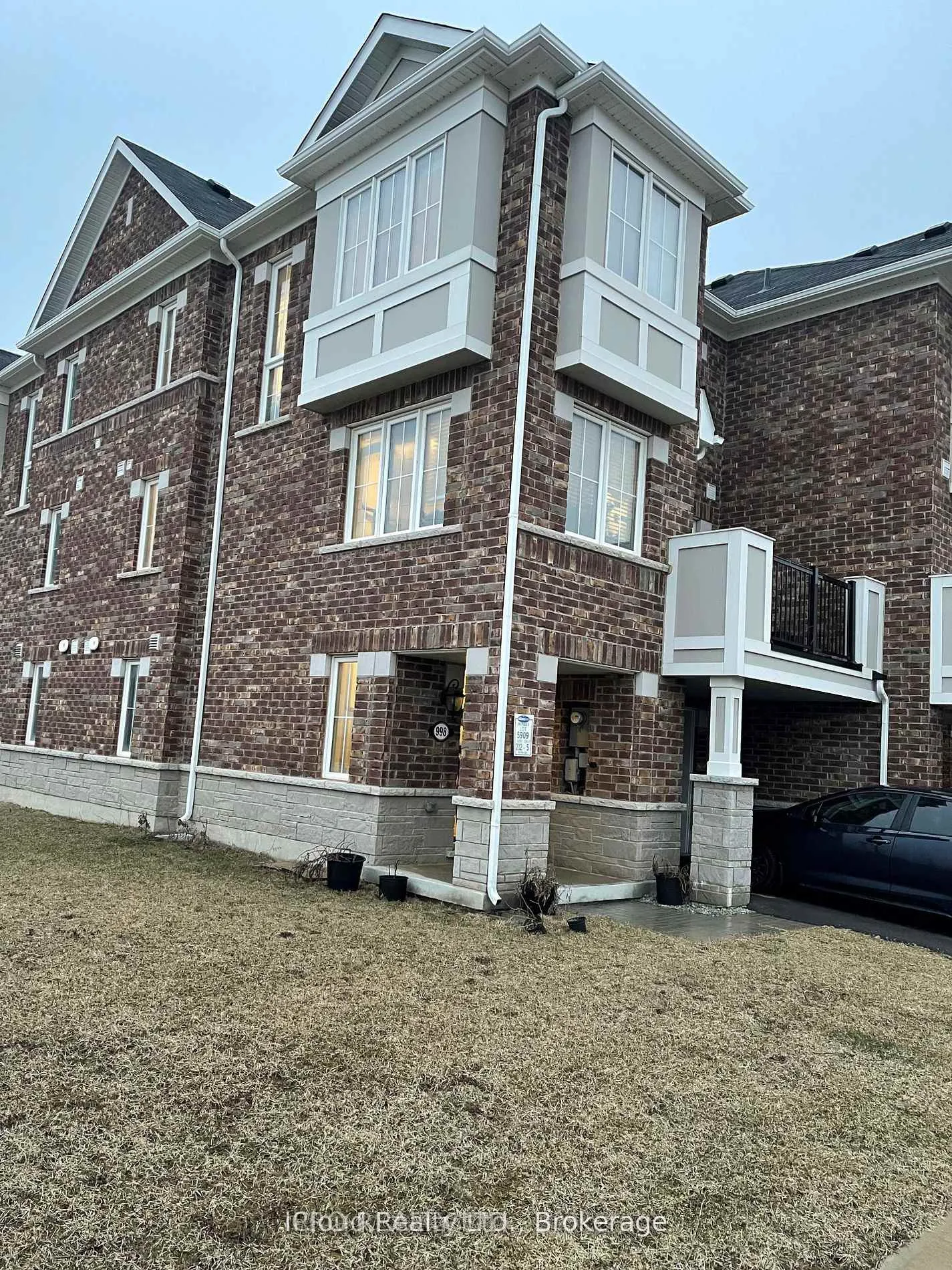 Photo 1 of 998 Alder Gate, Milton, Cobban — HOMEH